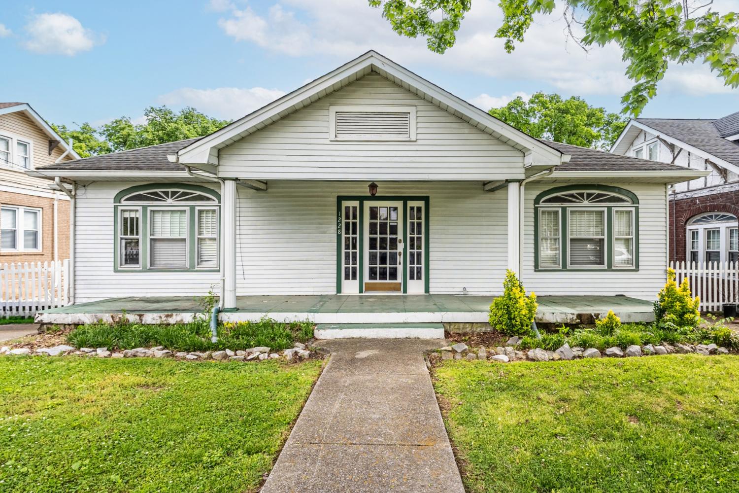 1228-Greenfield-Ave For Sale