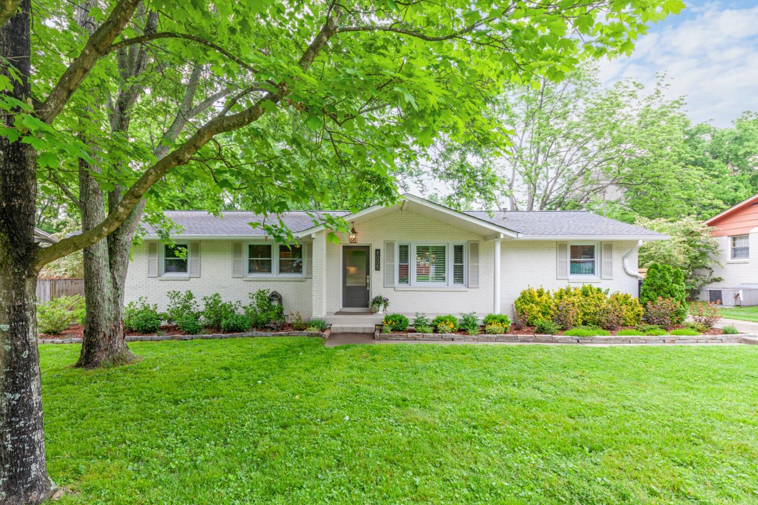 8005-Sawyer-Brown-Rd For Sale