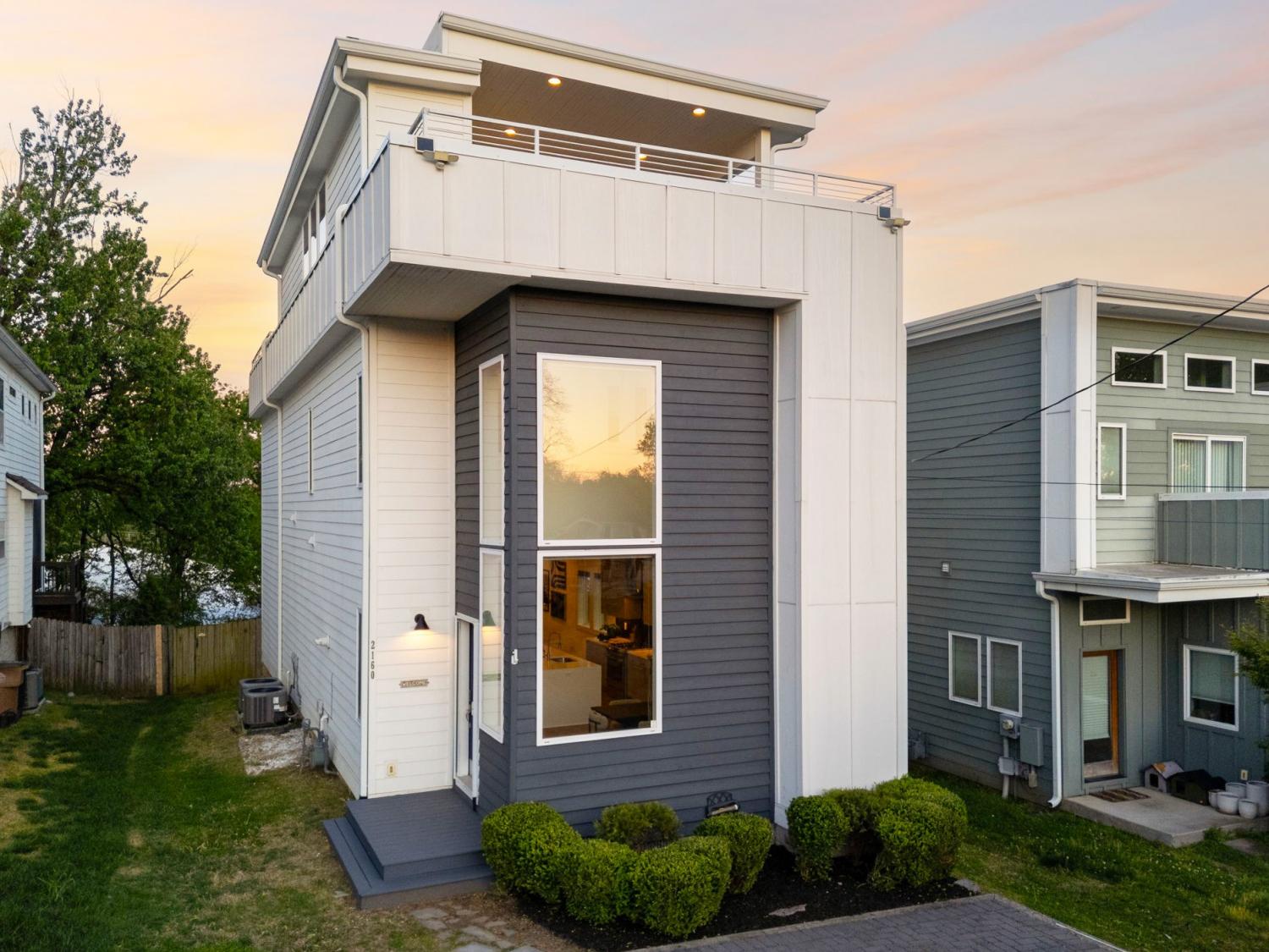 2160-Byrum-Ave For Sale