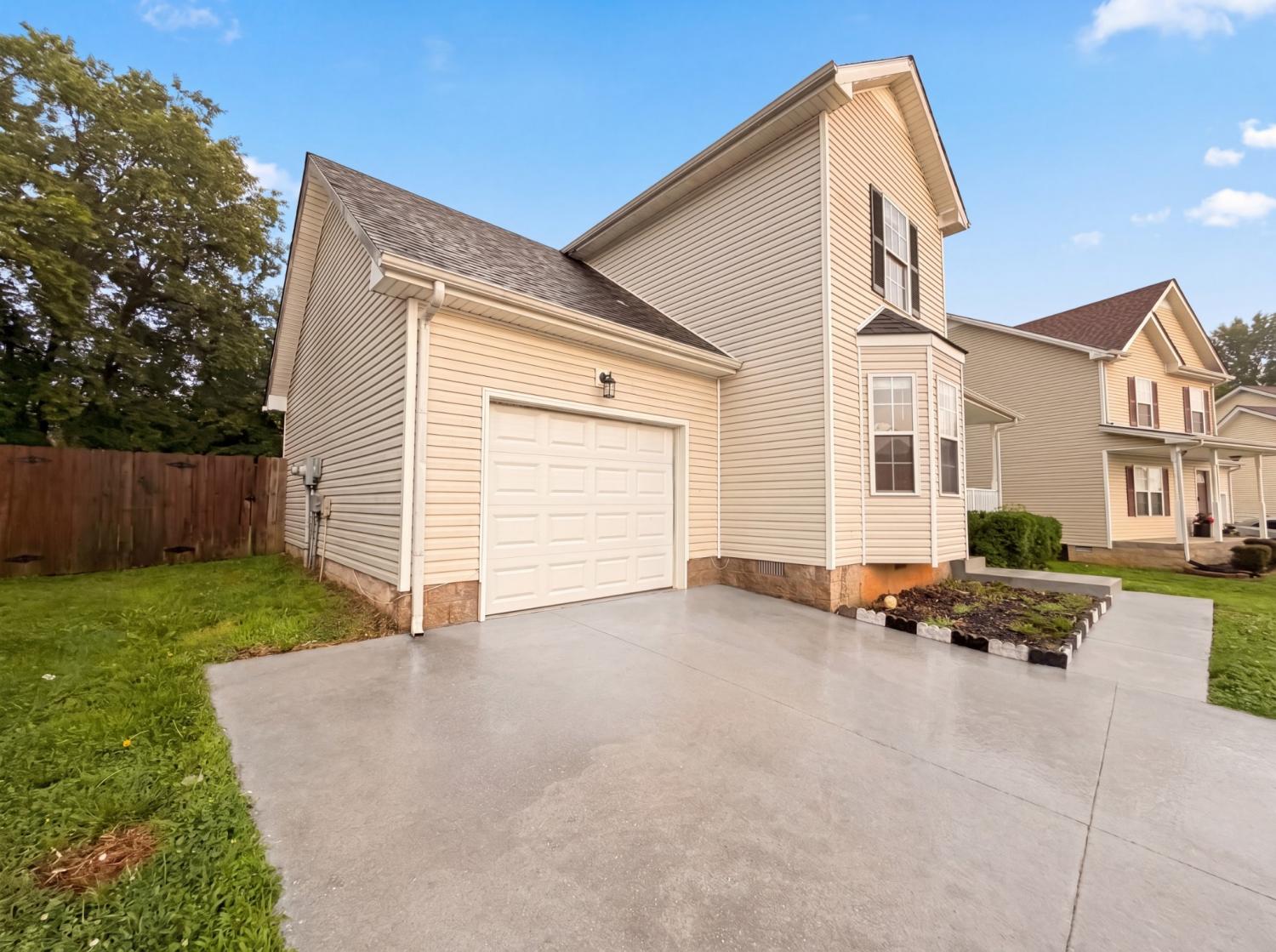 3432 Fox Meadow Way TN 37042 For Sale - 