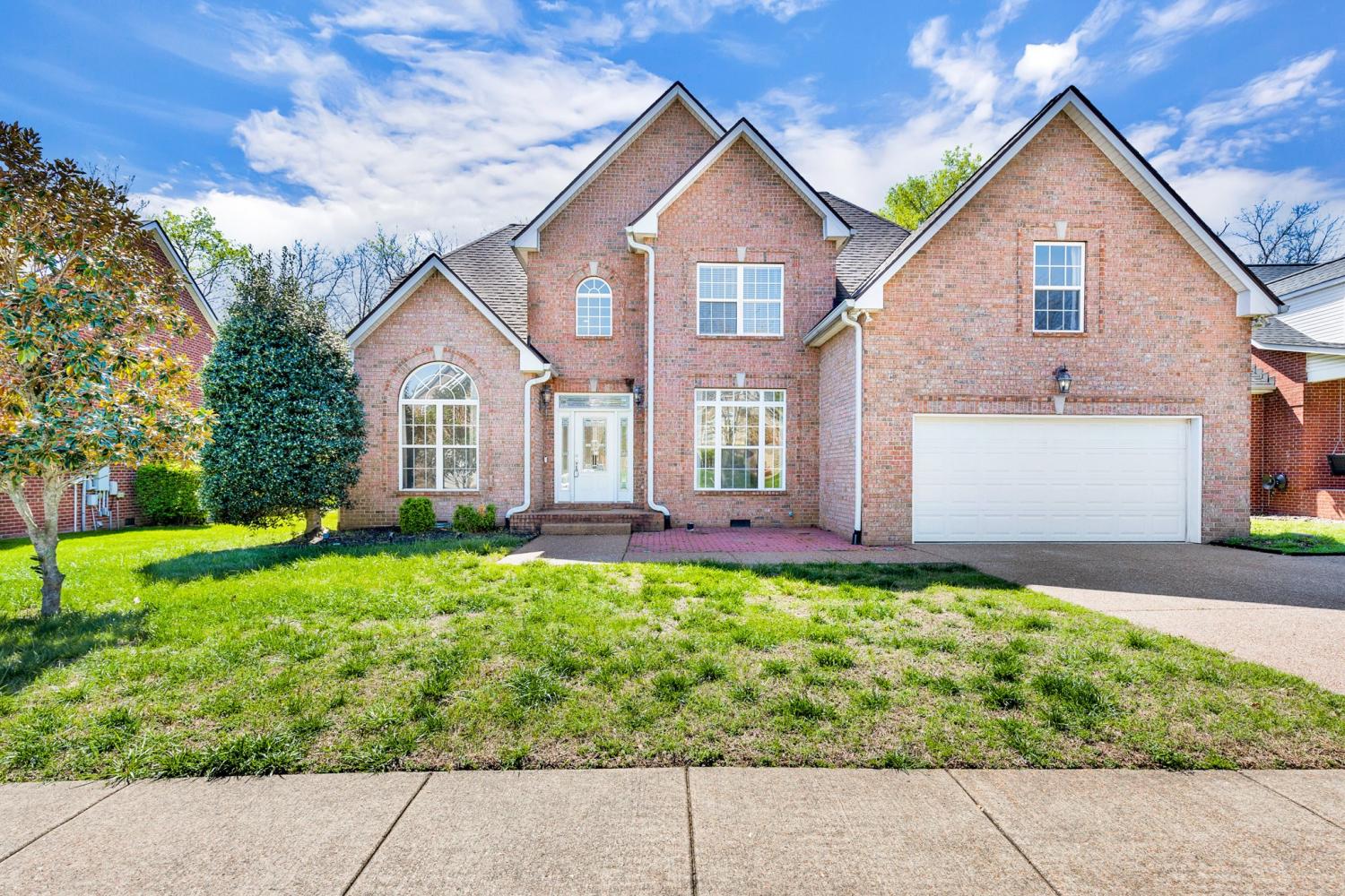 2765-Trasbin-Ct For Sale