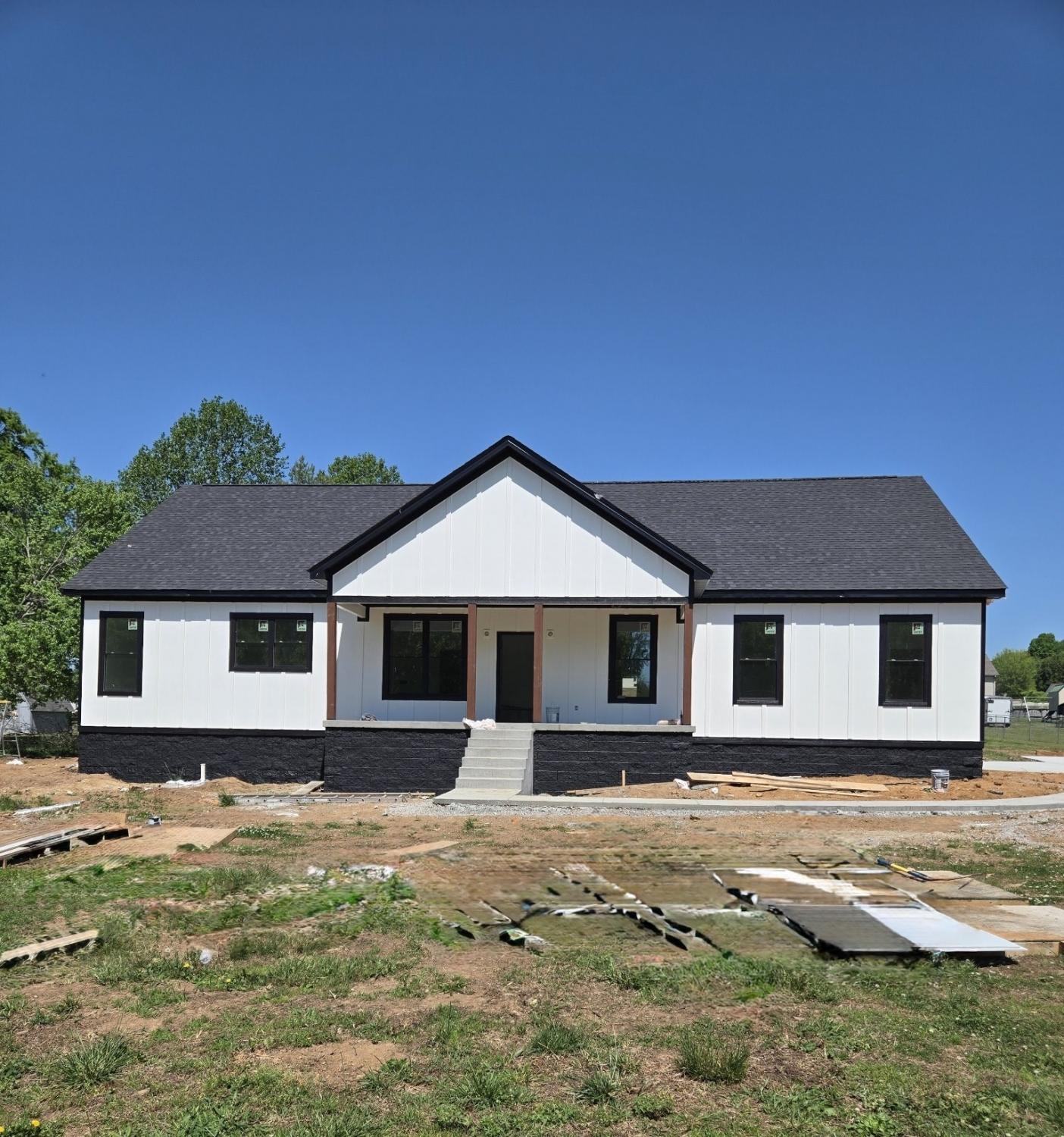 3947-Cantebury-Dr For Sale