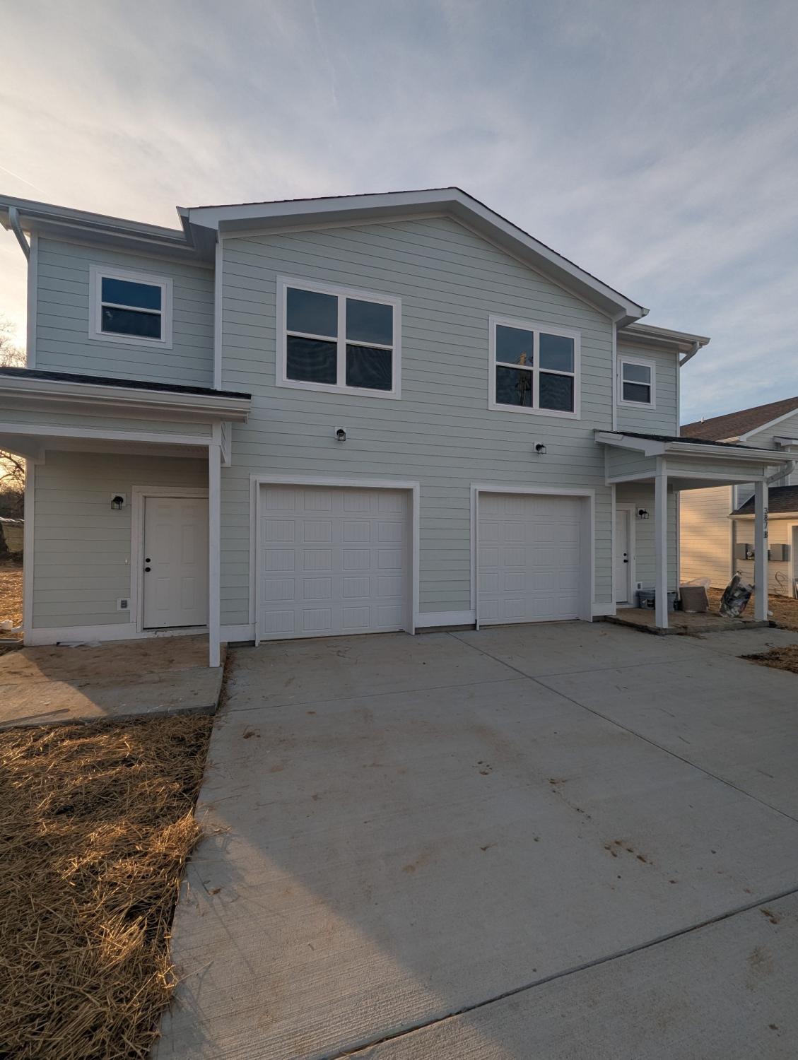 387-Armstrong-St For Sale