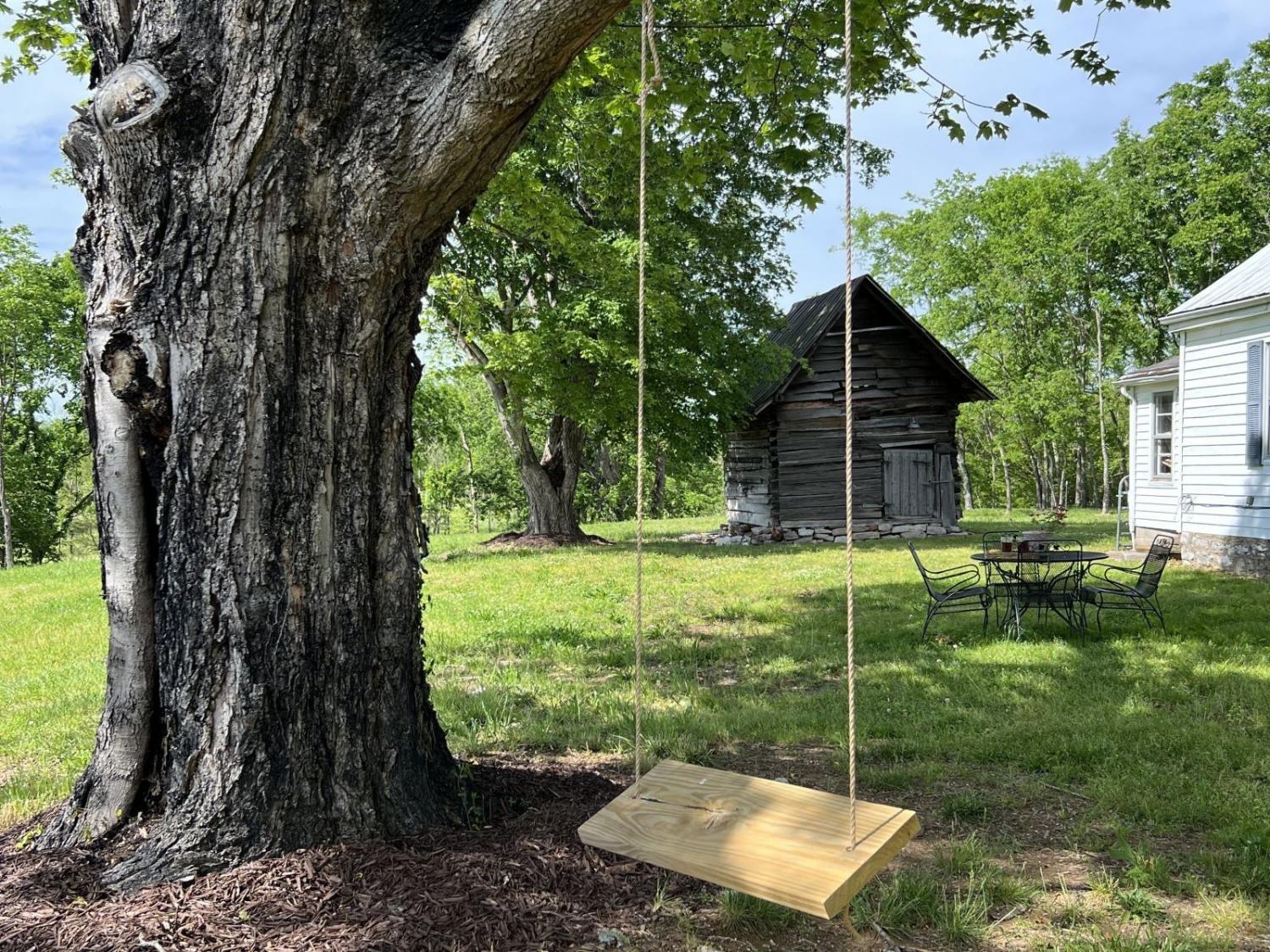 5006-Rock-Springs-Rd For Sale