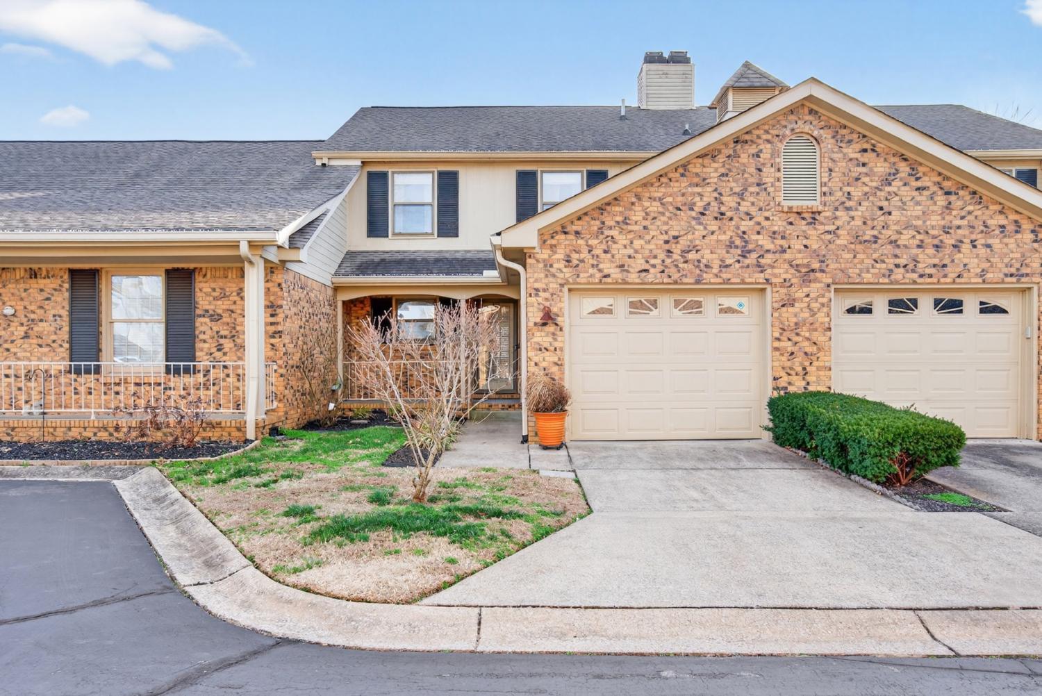 309-Kingswood-Ct For Sale