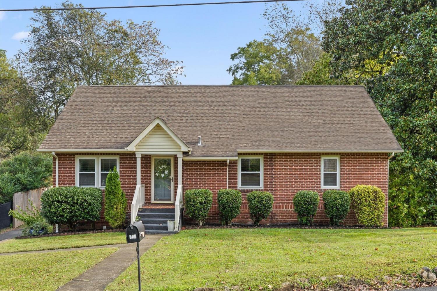 109-E-Meadowbrook-Drive For Sale