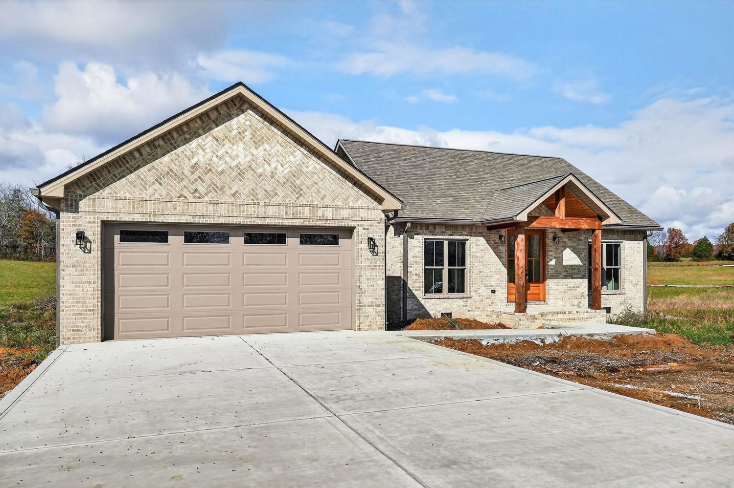 136-E-McCormick-Rd For Sale