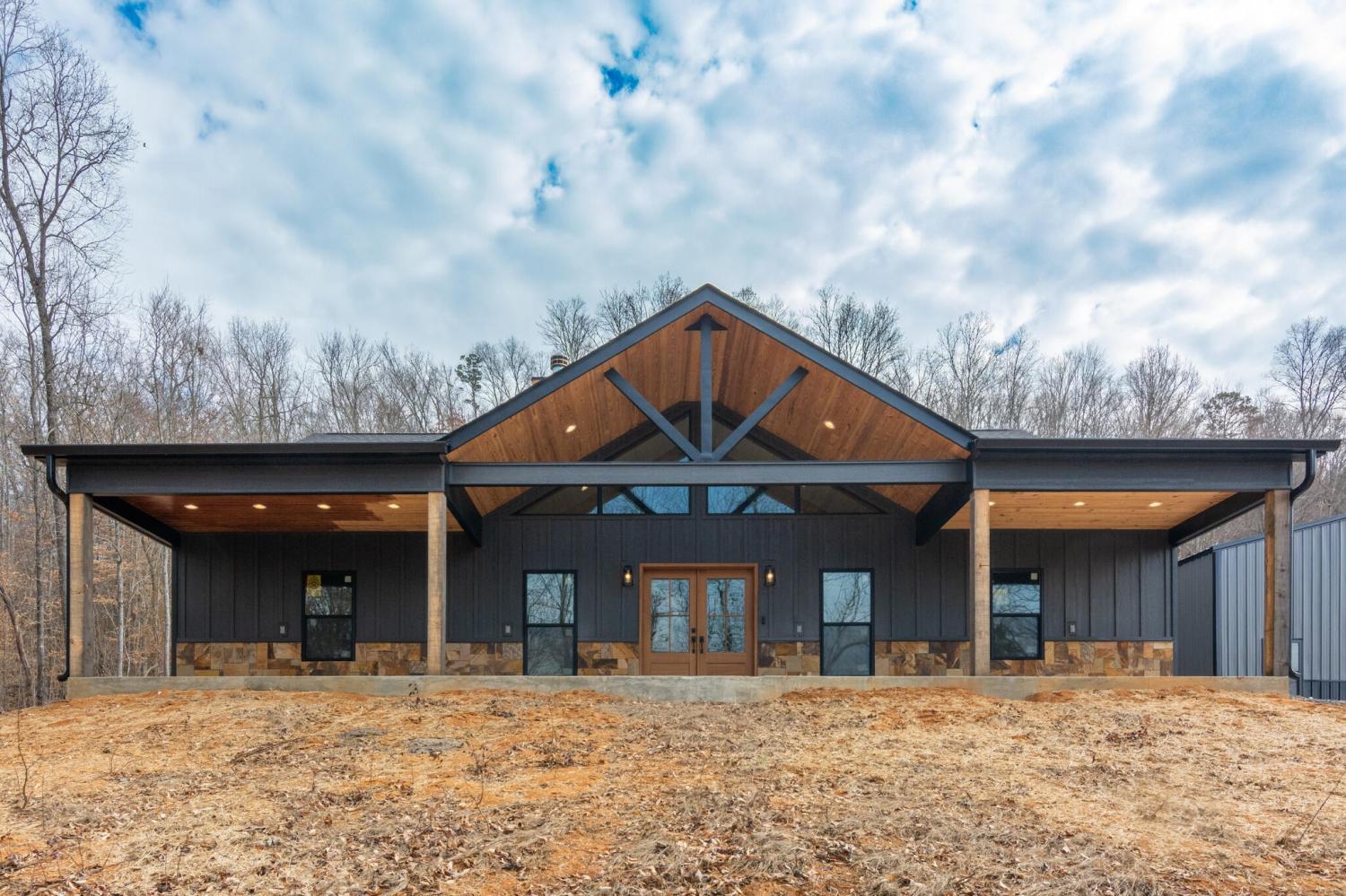2604-Lower-East-Valley-Road For Sale