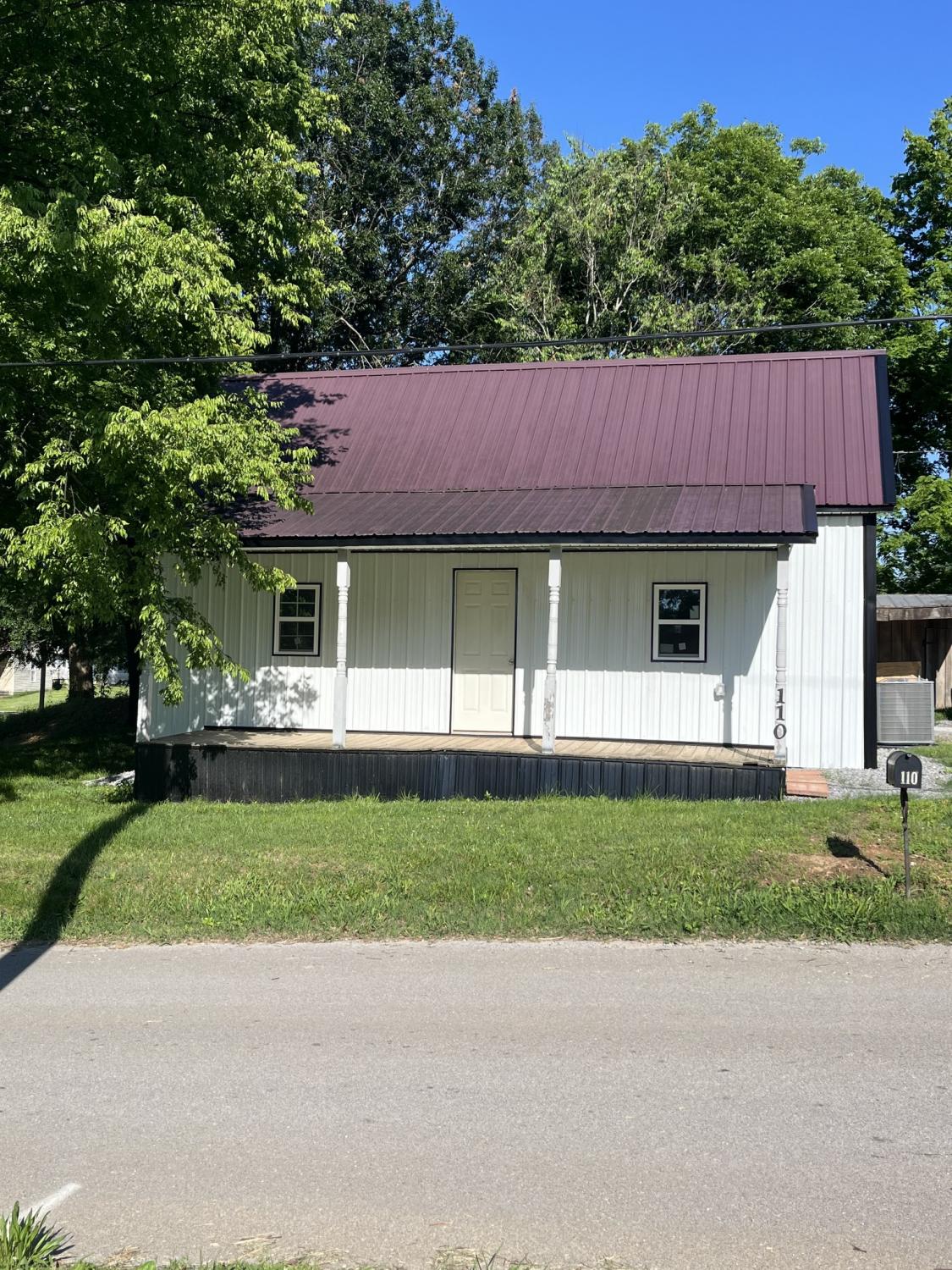 110-N-Commerce-St For Sale