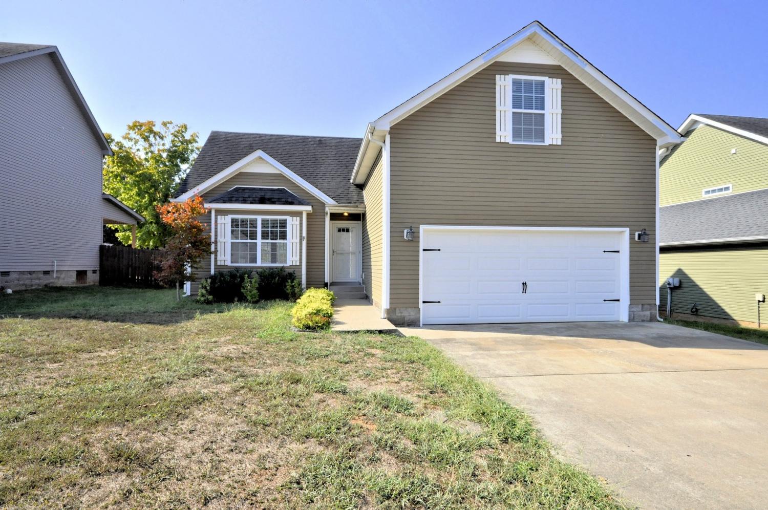 404-LESLIE-WOOD-DR For Sale