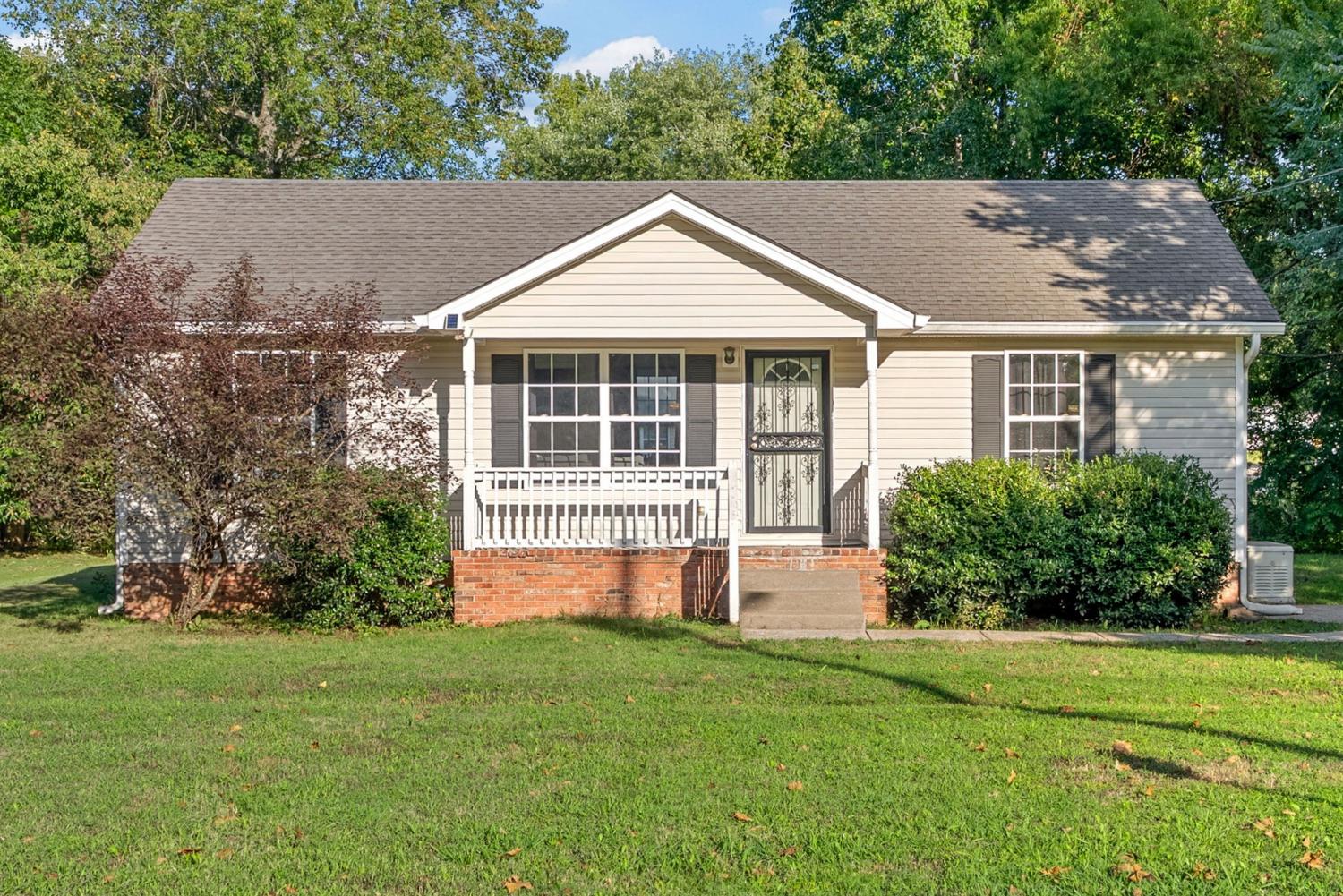 411-Buckeye-Ln For Sale