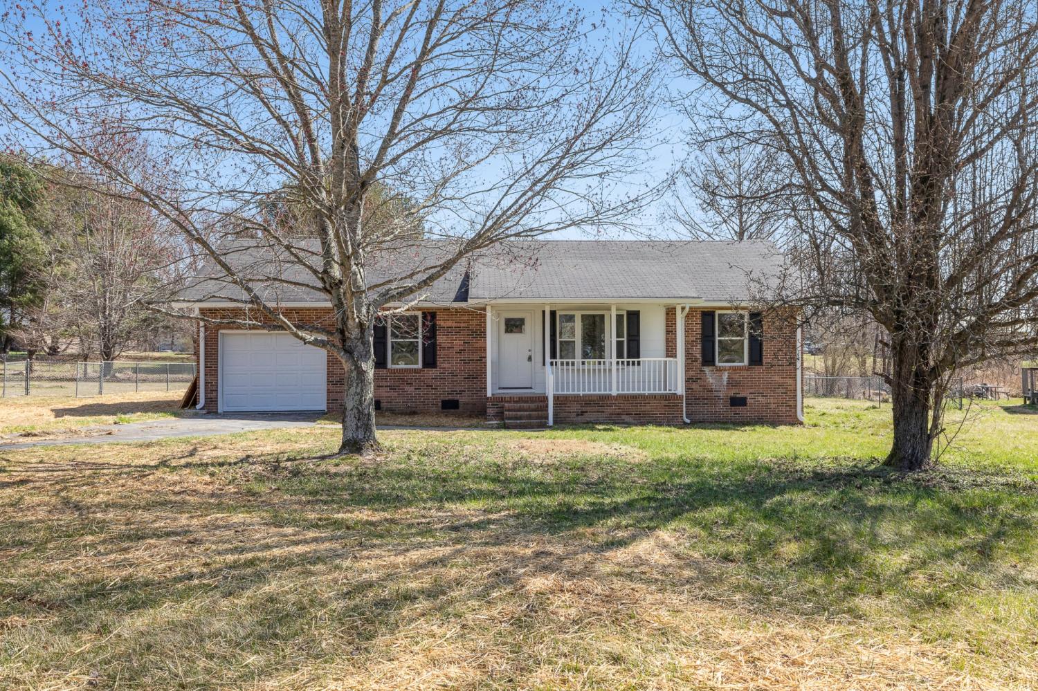 3490-Spence-Ln For Sale