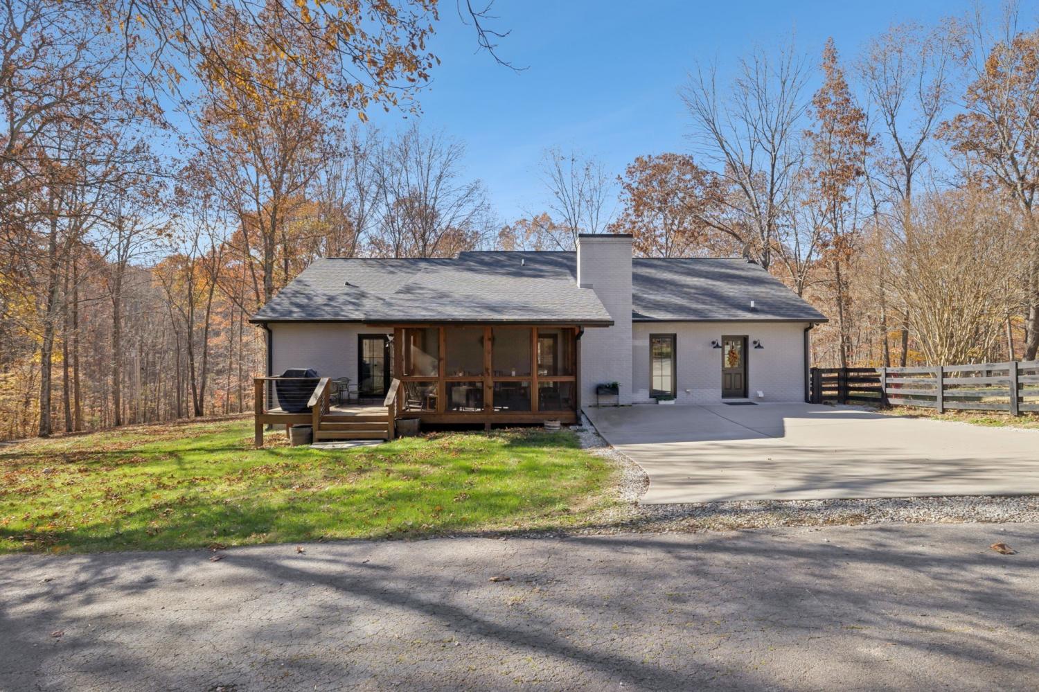 7340 Bradford Rd TN 38476 For Sale - 