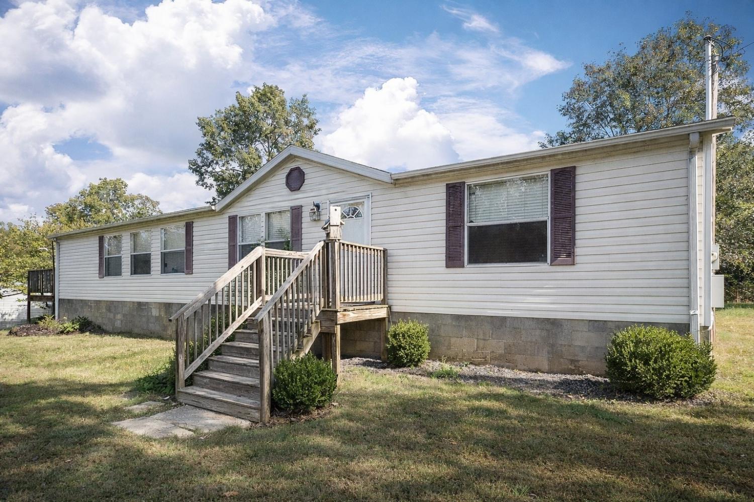 318-Autumn-Rd For Sale