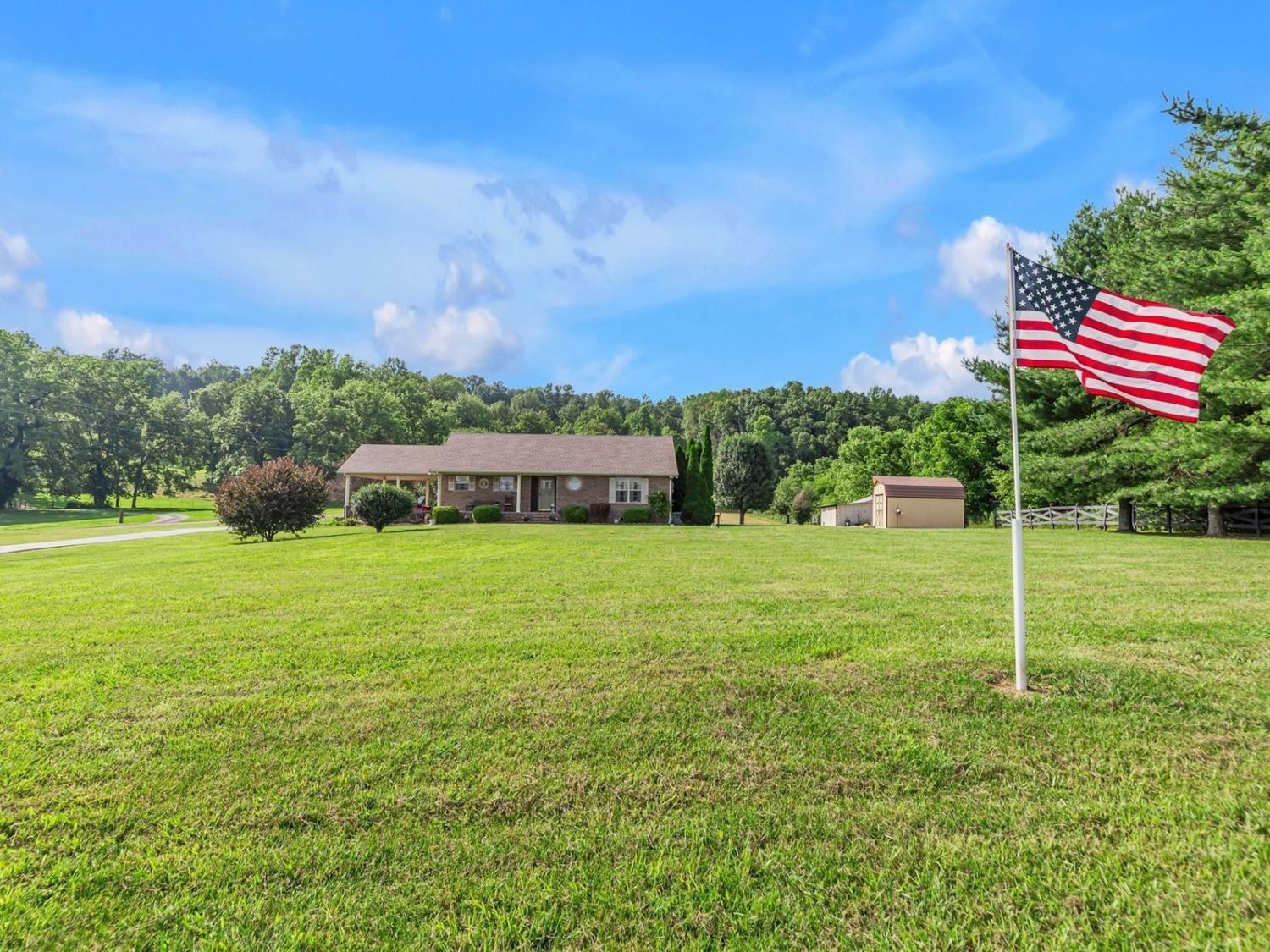 7807-McMinnville-Hwy For Sale
