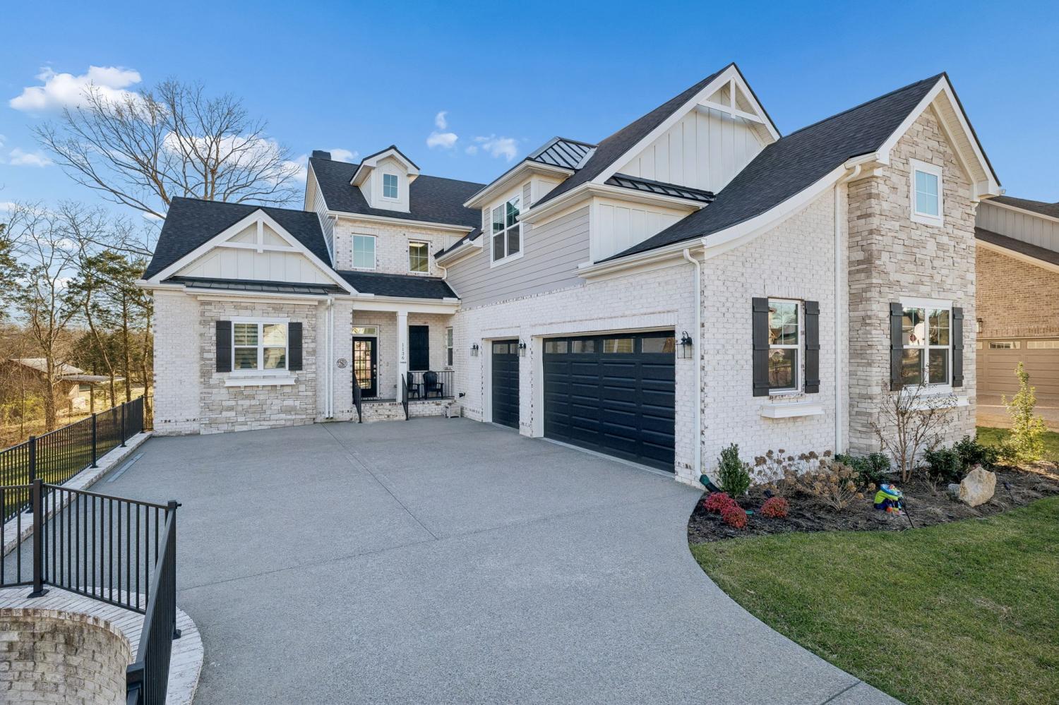 1136-Willow-Springs-Dr For Sale