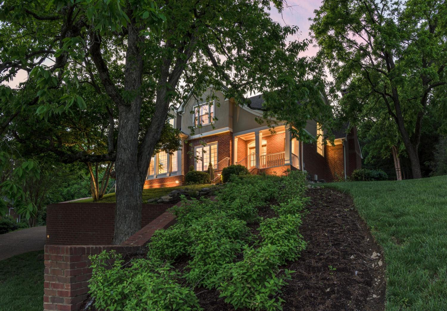 801-Vivians-Way For Sale