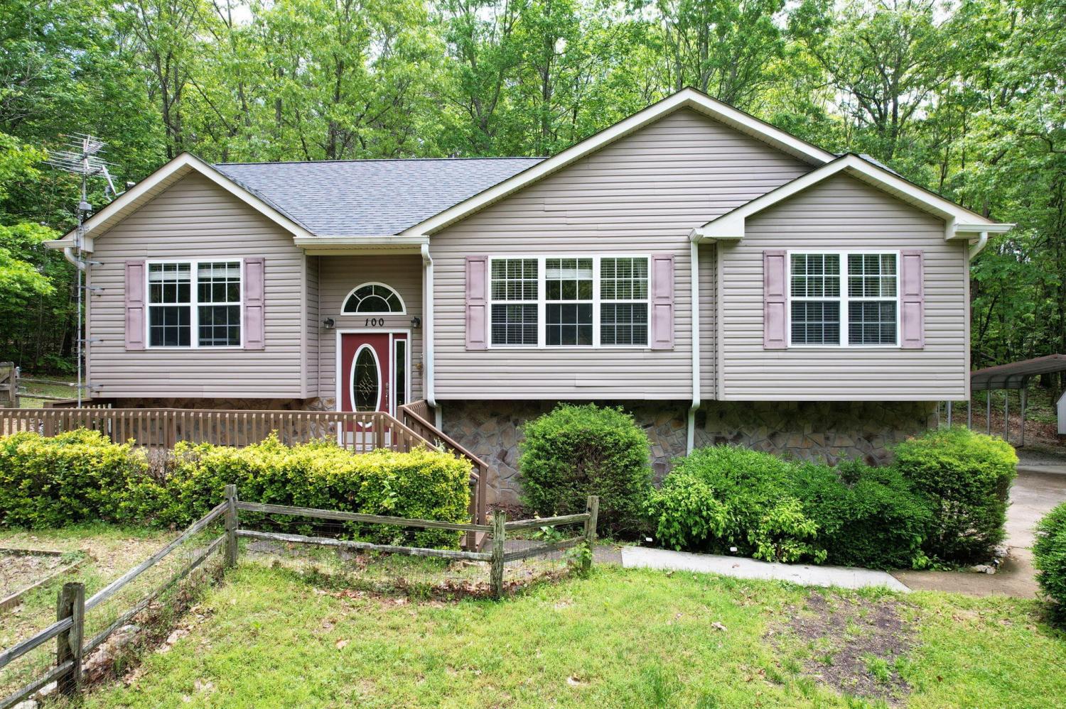 100-Treeann-Lane For Sale