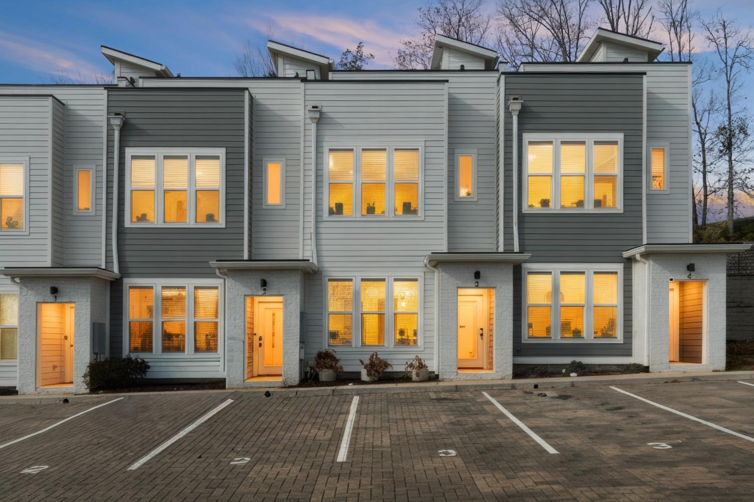 500-Creative-Way For Sale