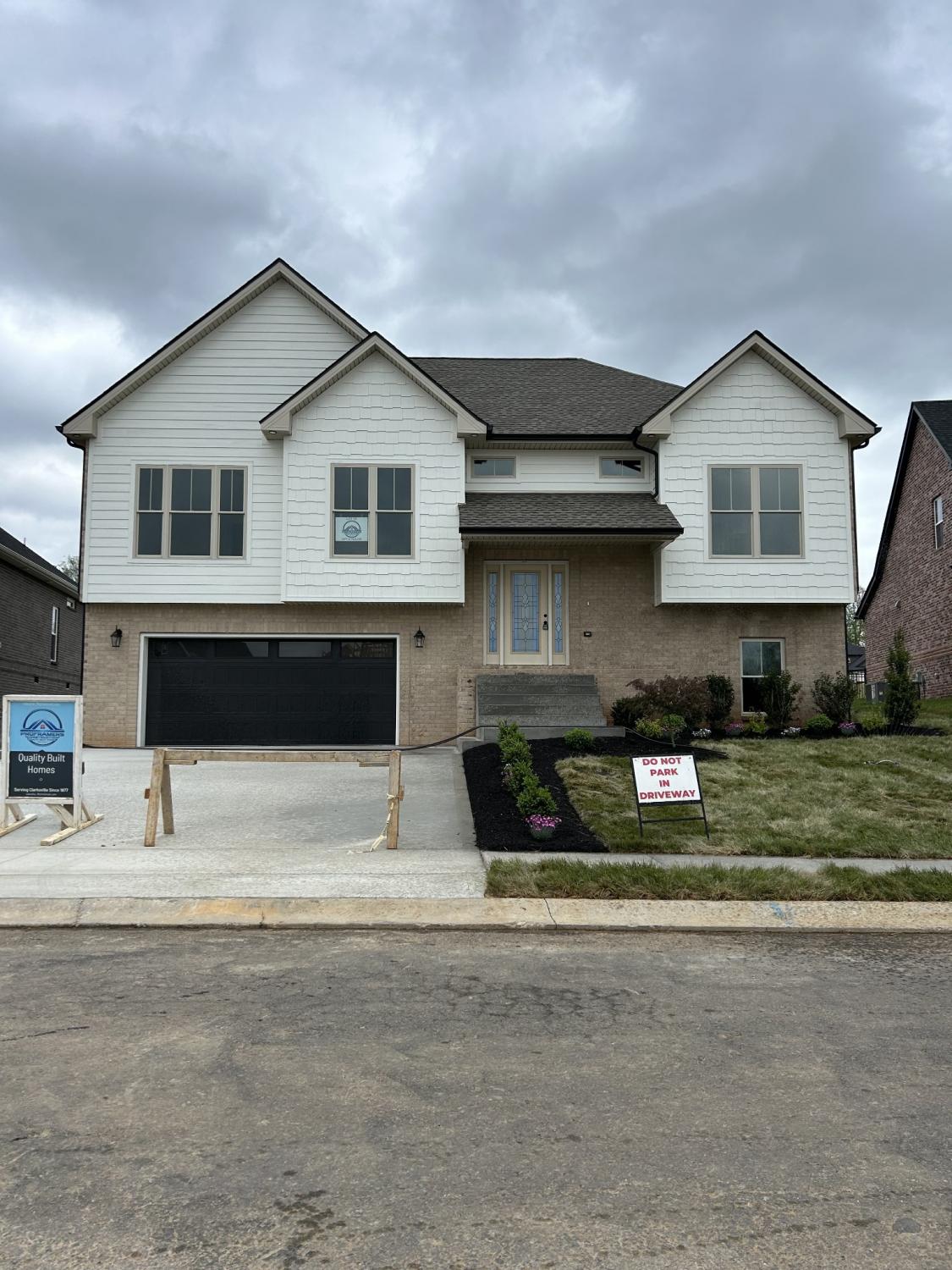 529-Foxglove-Ln For Sale