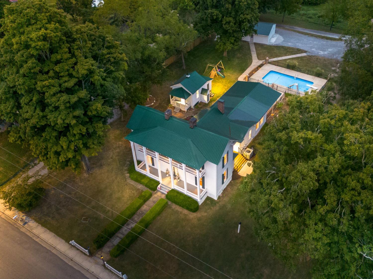 202-S-Main-St For Sale