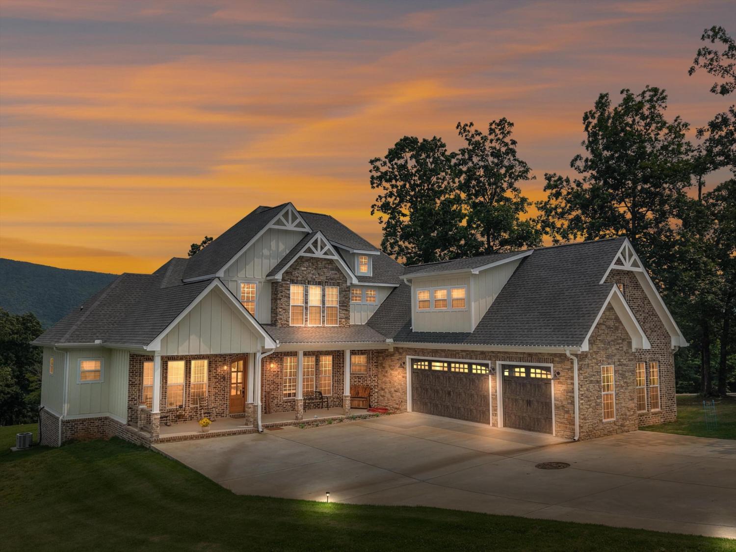 300-Skyhigh-Drive For Sale