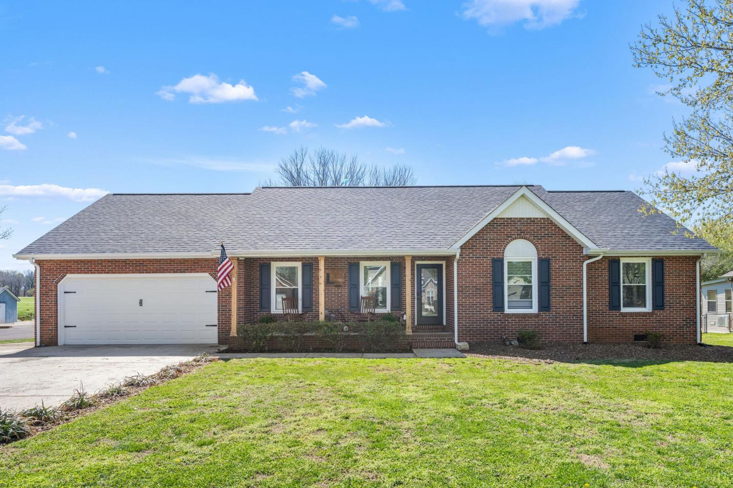 142-Summerset-Pl For Sale