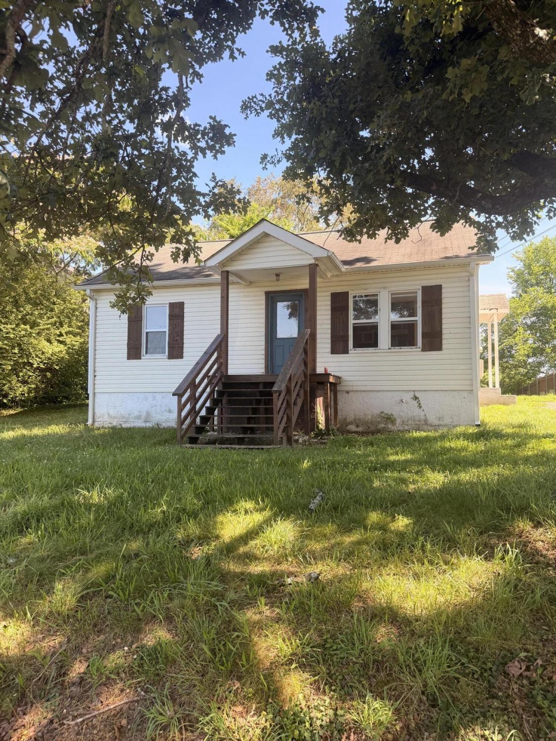 754-Hickory-Street For Sale