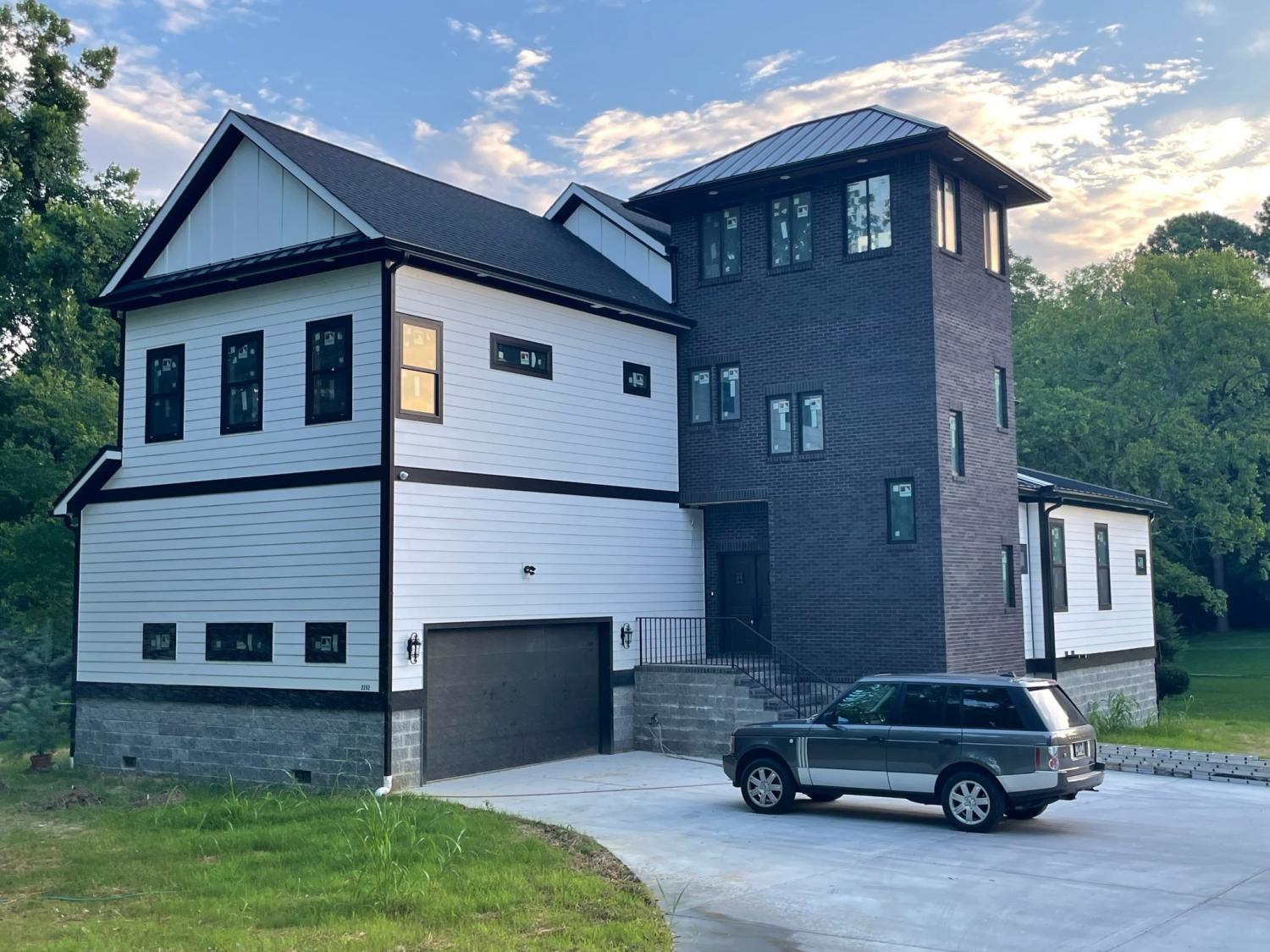 2252-Cabin-Hill-Rd For Sale