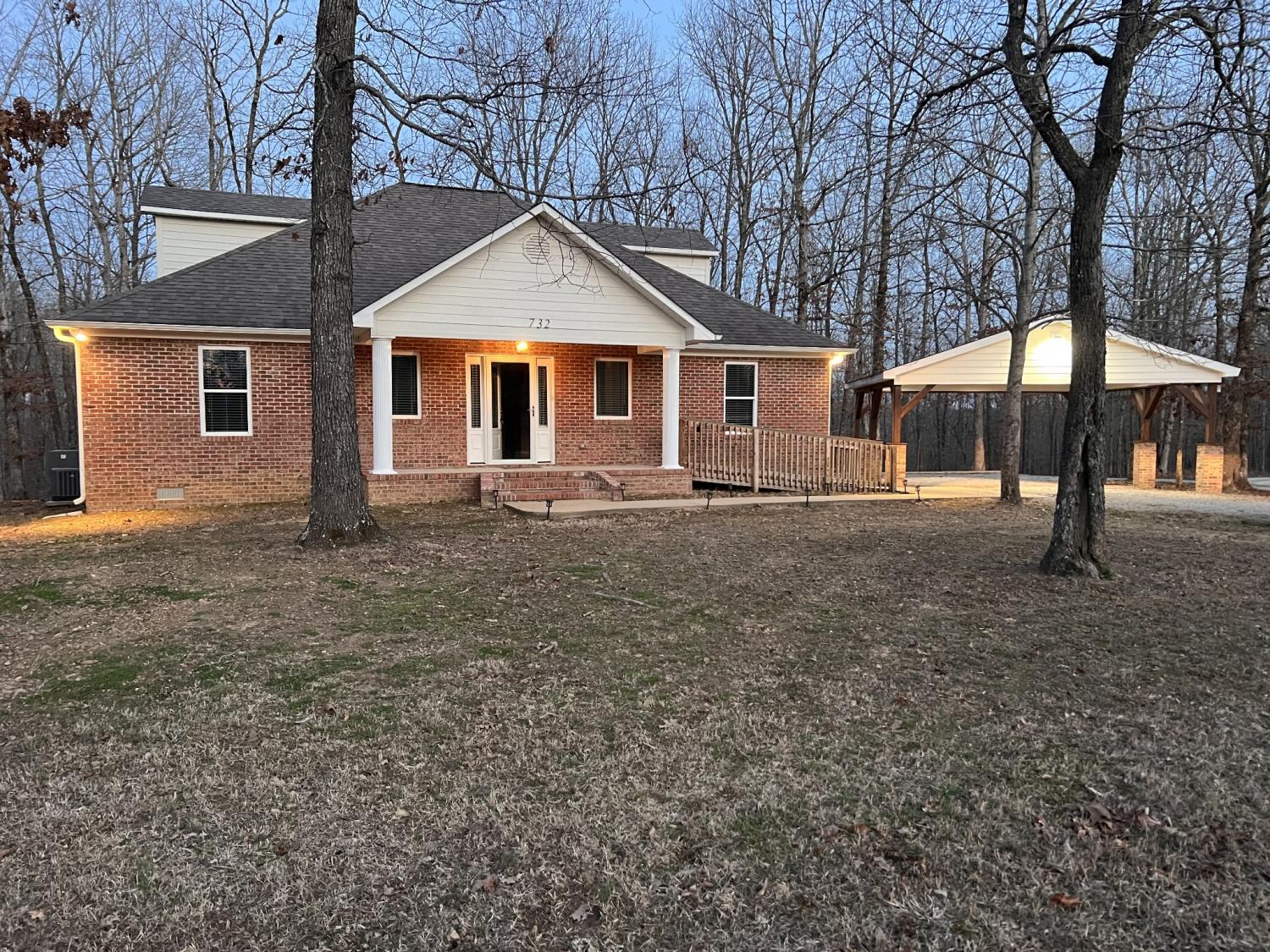 732-Tiger-Bennett-Rd For Sale