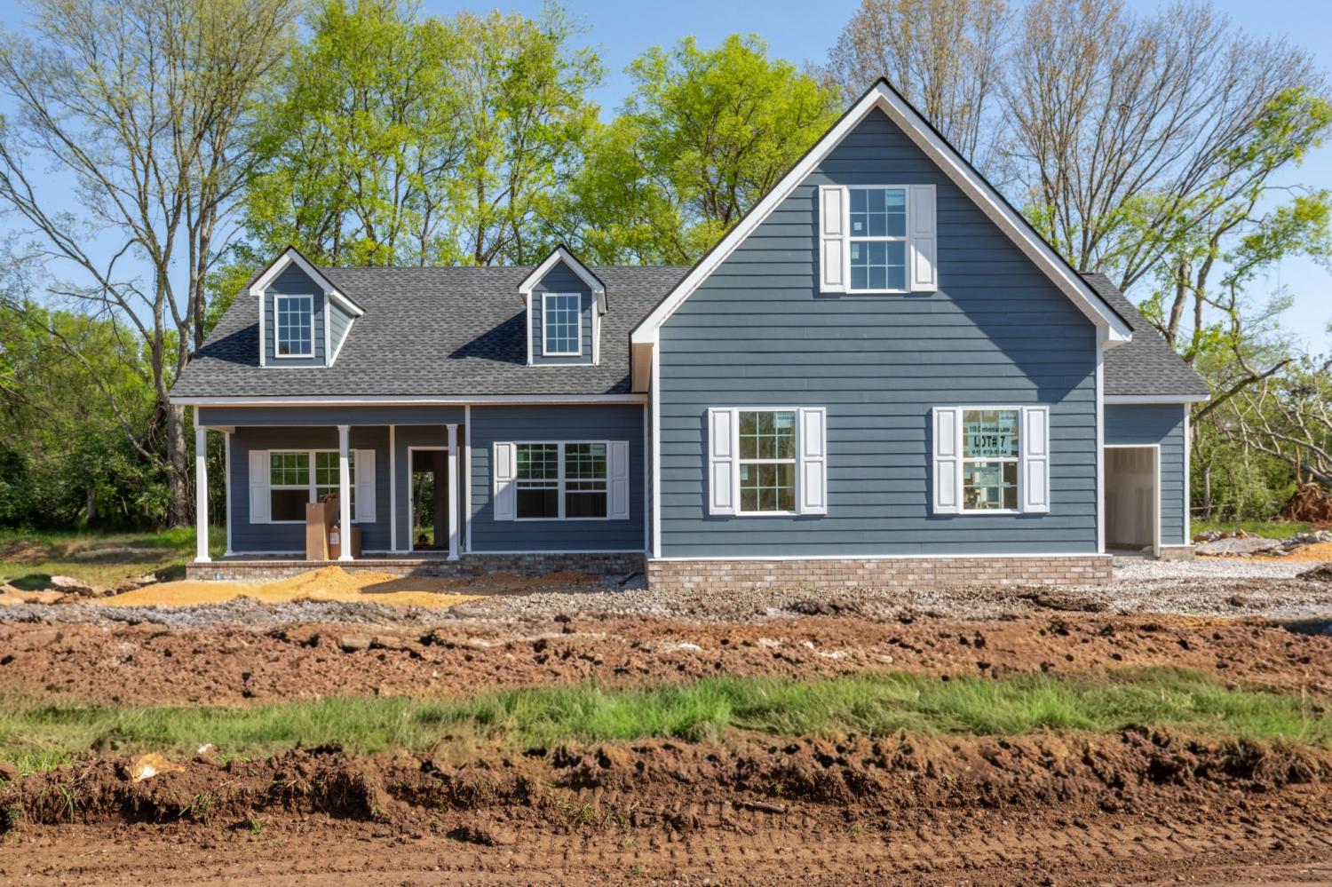 Whitthorne Middle School Property for Sale