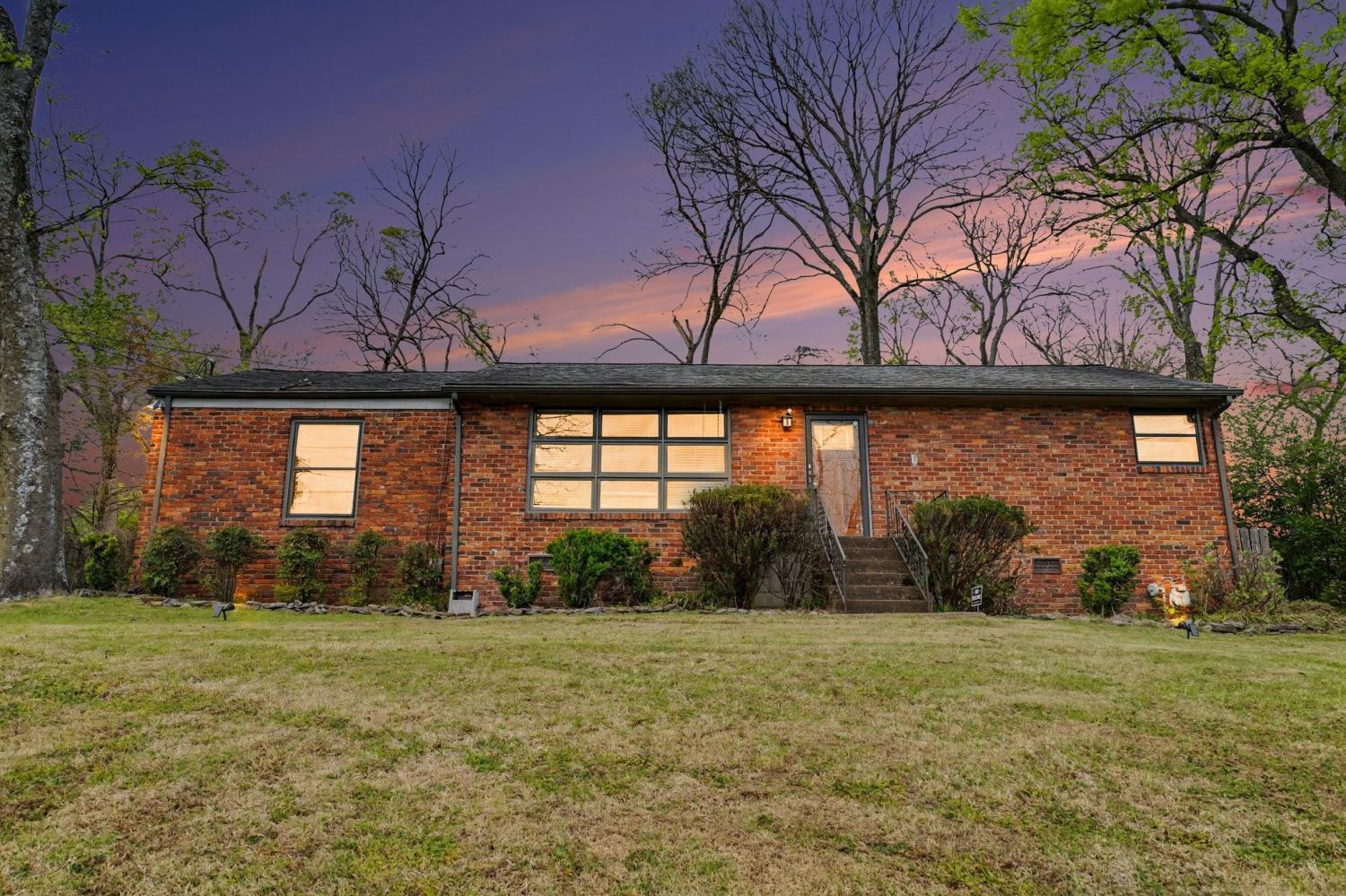 640-Hogan-Rd For Sale