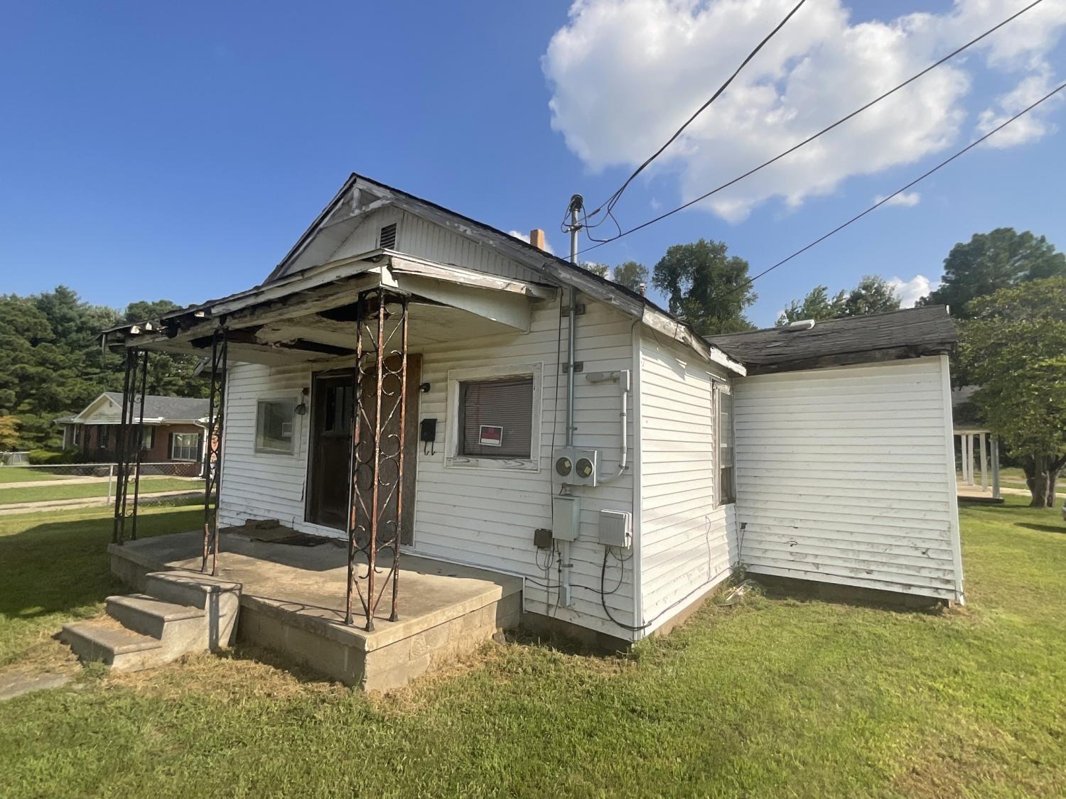 325-Davis-St For Sale