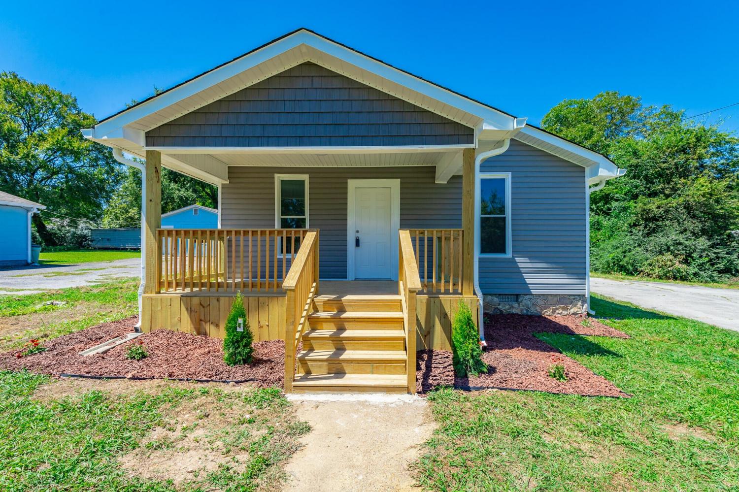 936-Cross-Street For Sale