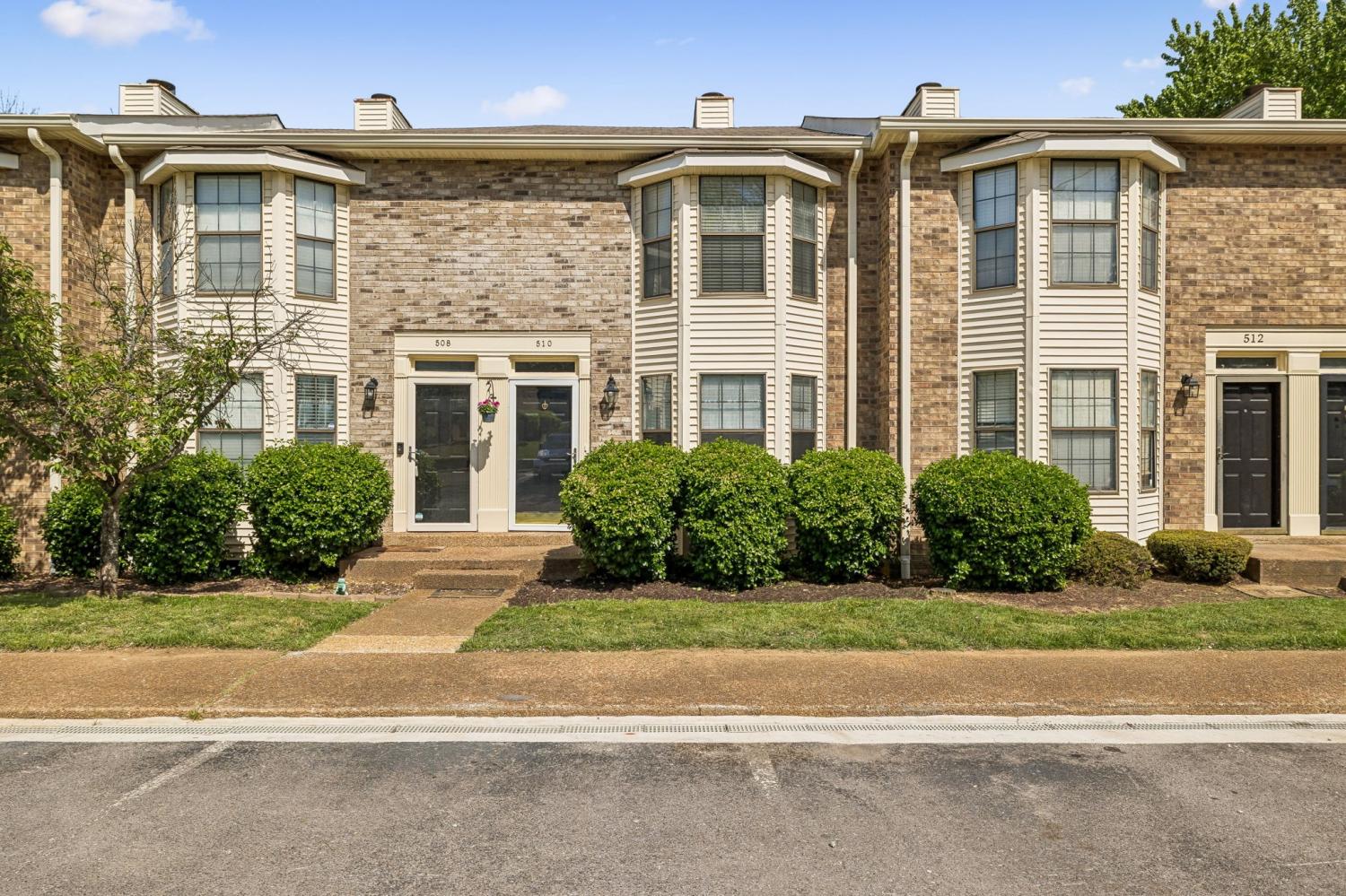 510-Thomas-Jefferson-Cir For Sale