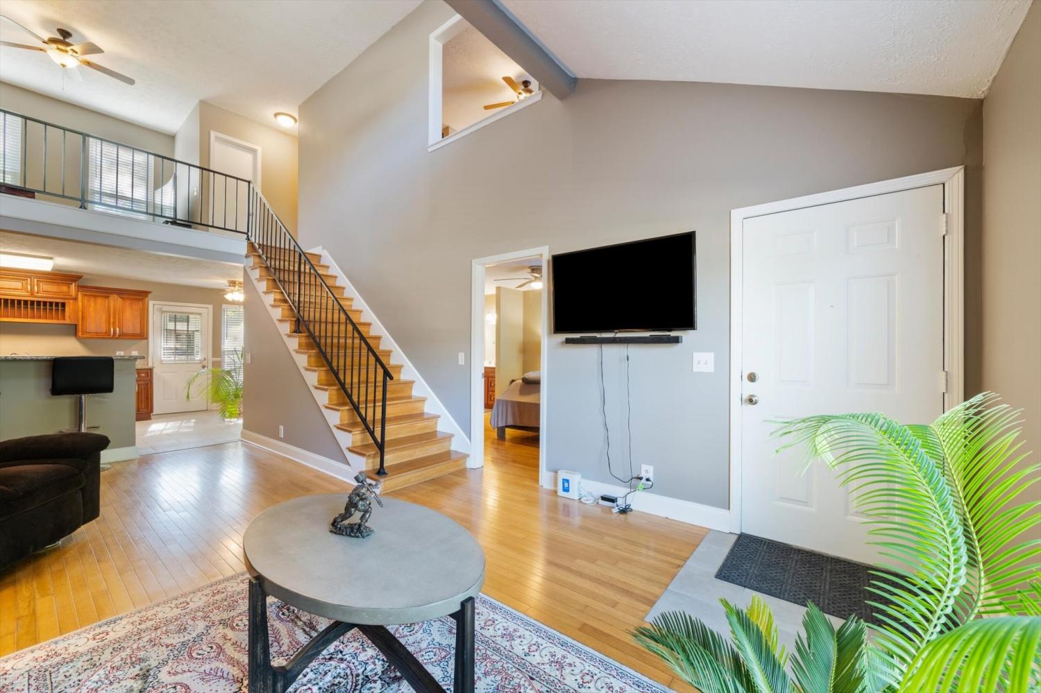 518-Highland-View-Dr For Sale