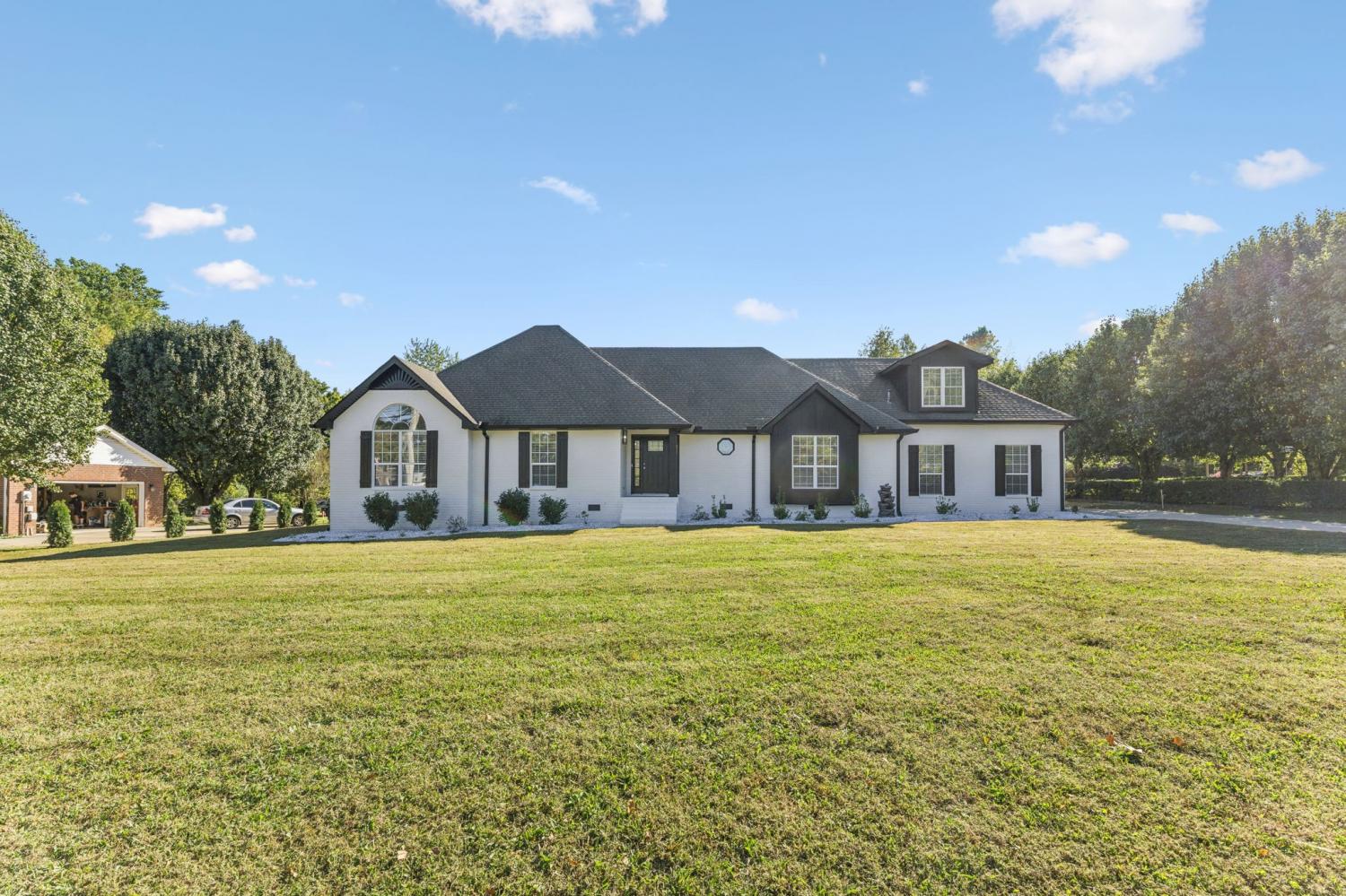 2891-Sulphur-Springs-Rd For Sale