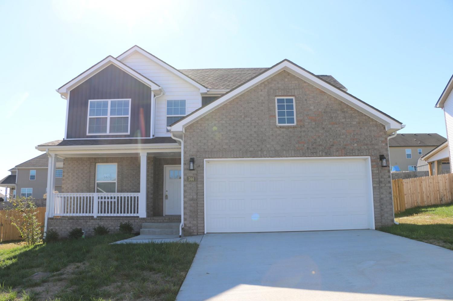 744-Banister-Dr For Sale