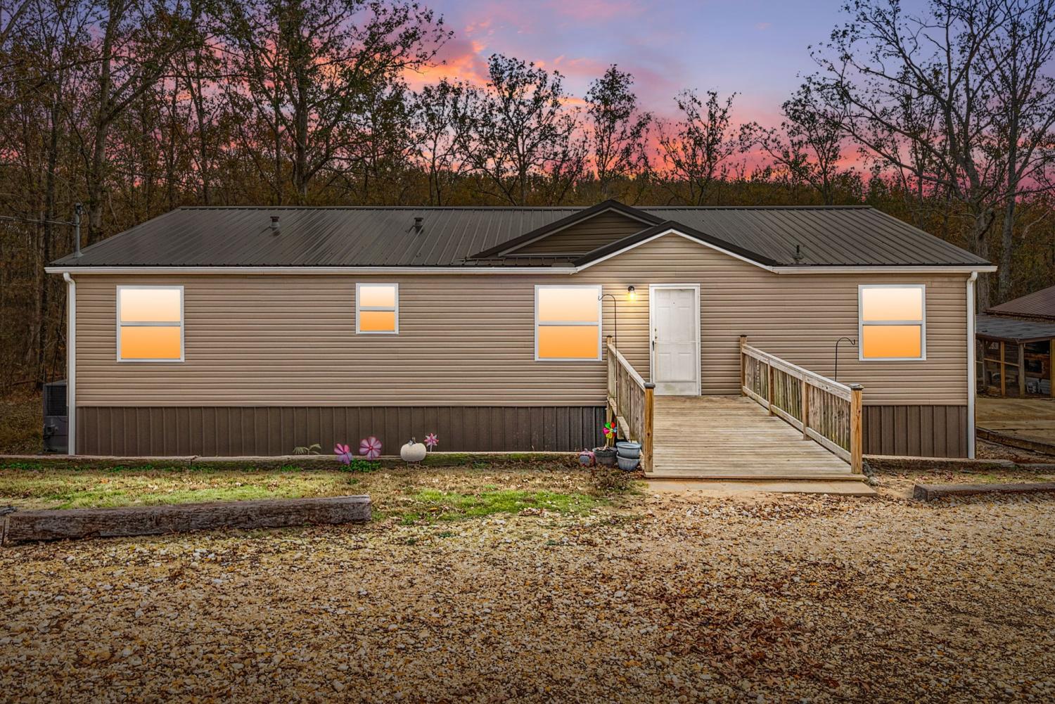 197-Old-Homestead-Rd For Sale