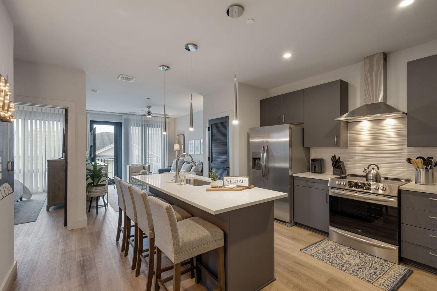303-31st-Ave--N For Sale