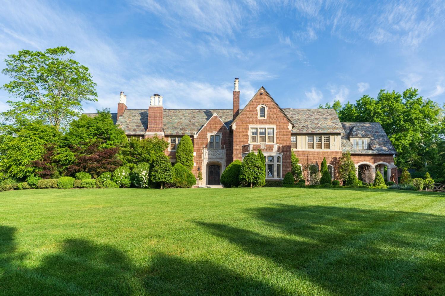 1649-Minnekahda-Road For Sale