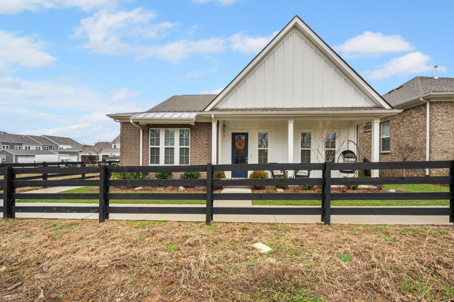 1308-Belgove-Aly For Sale