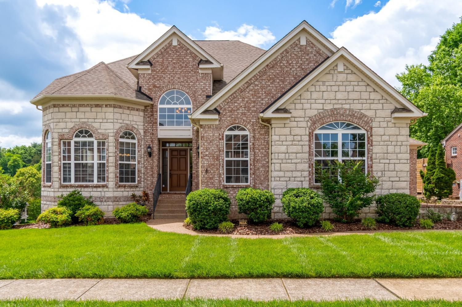 1237-Beech-Hollow-Dr For Sale