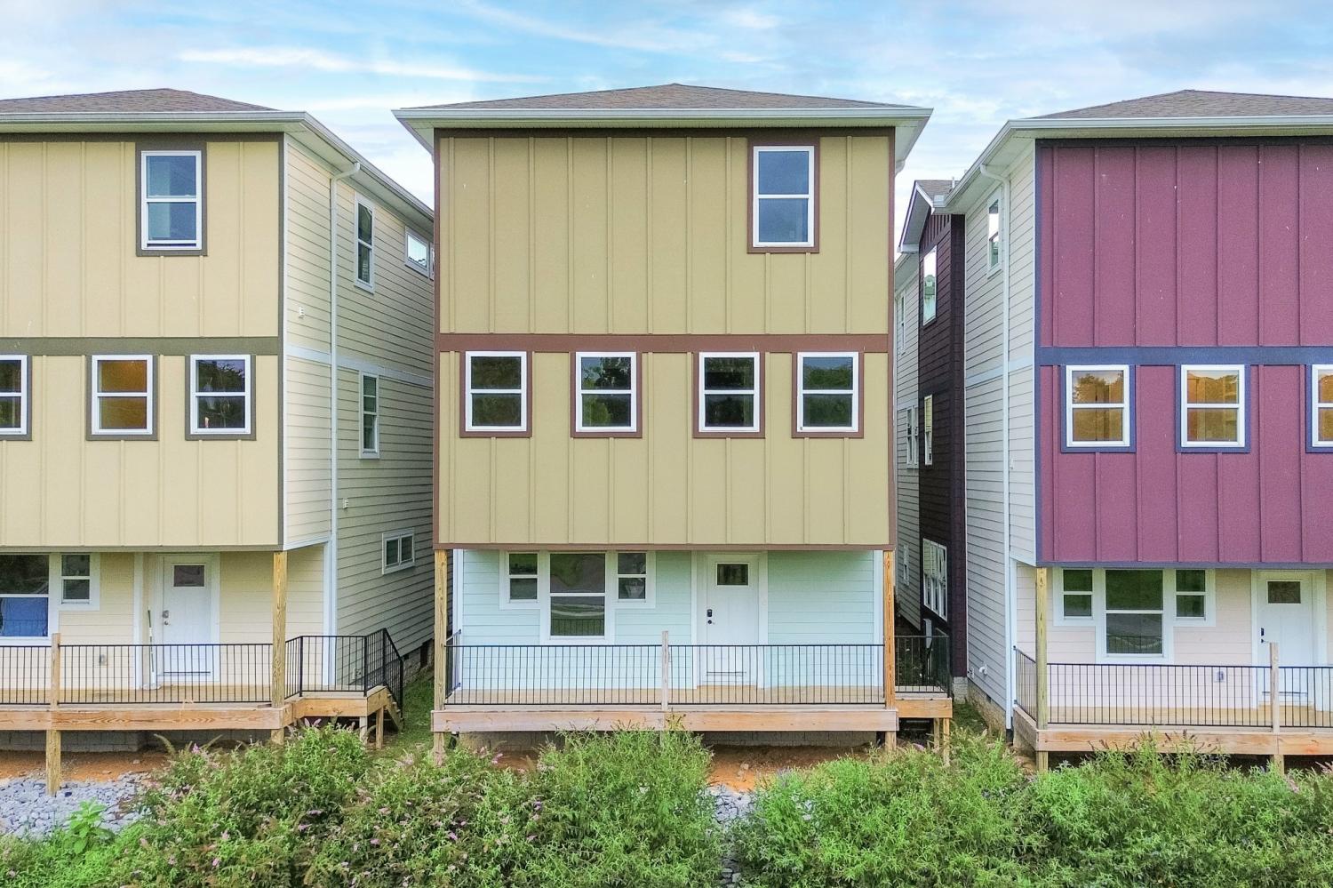 1137-Lawrence-Avenue For Sale