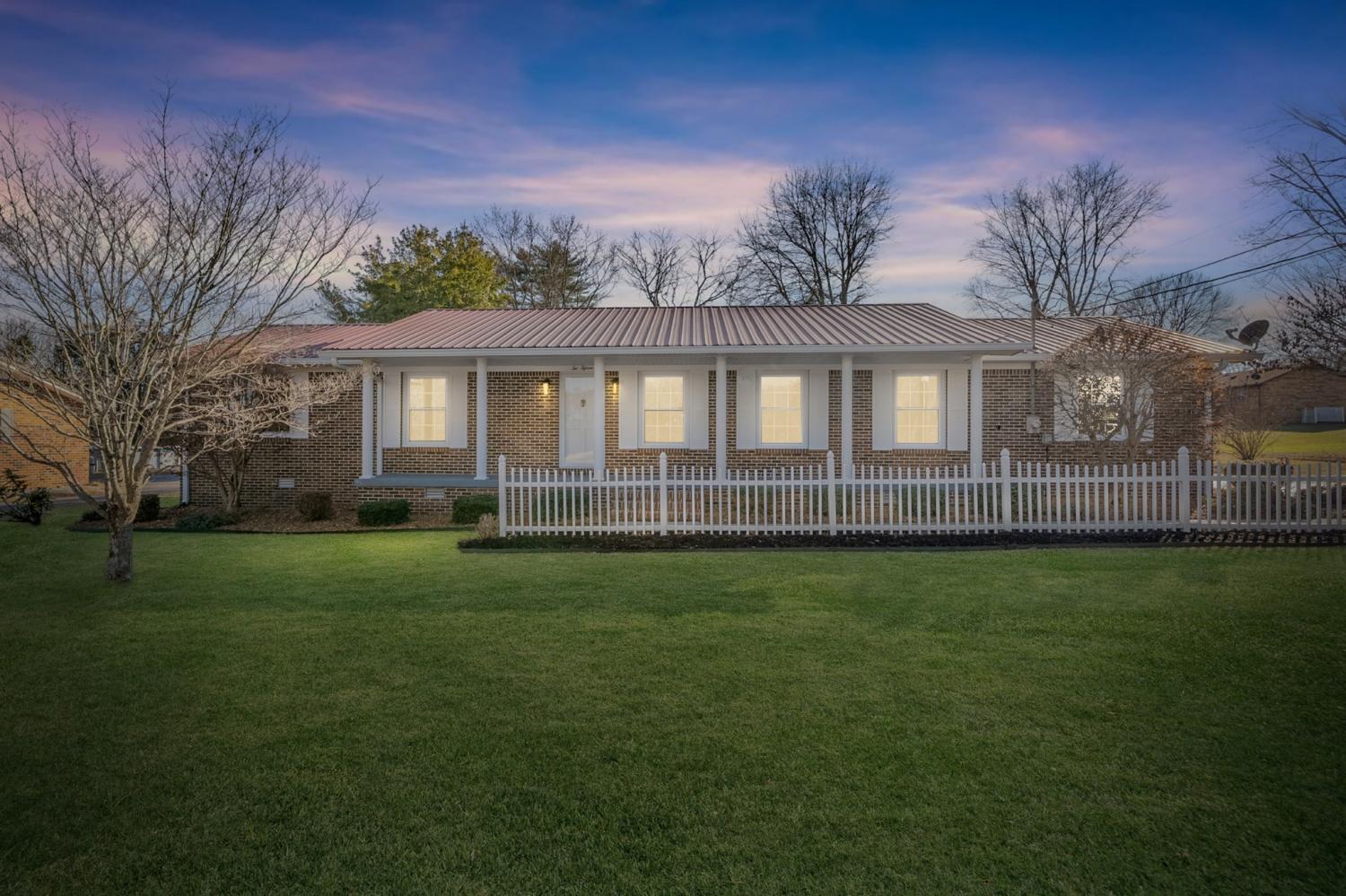 215-Hill-St For Sale