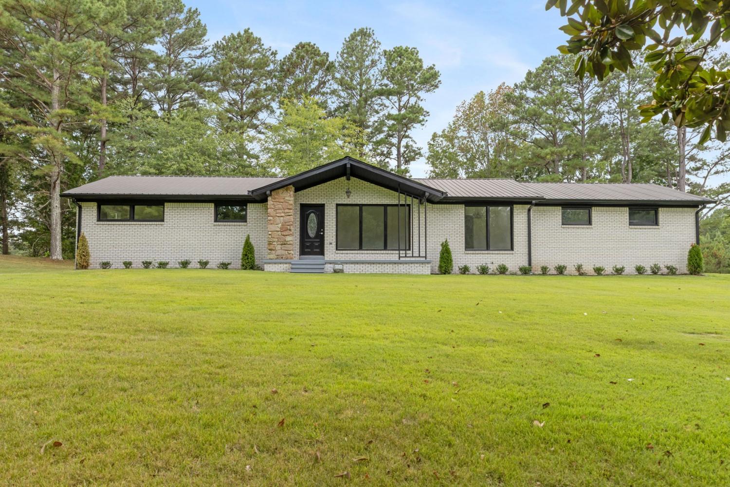2809-Country-Club-Dr For Sale