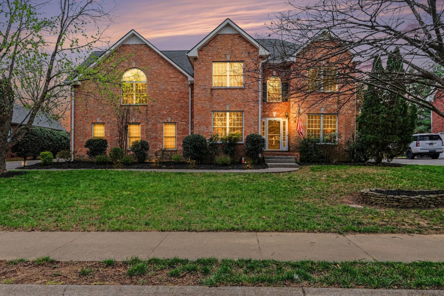 112-Crooked-Creek-Ln For Sale