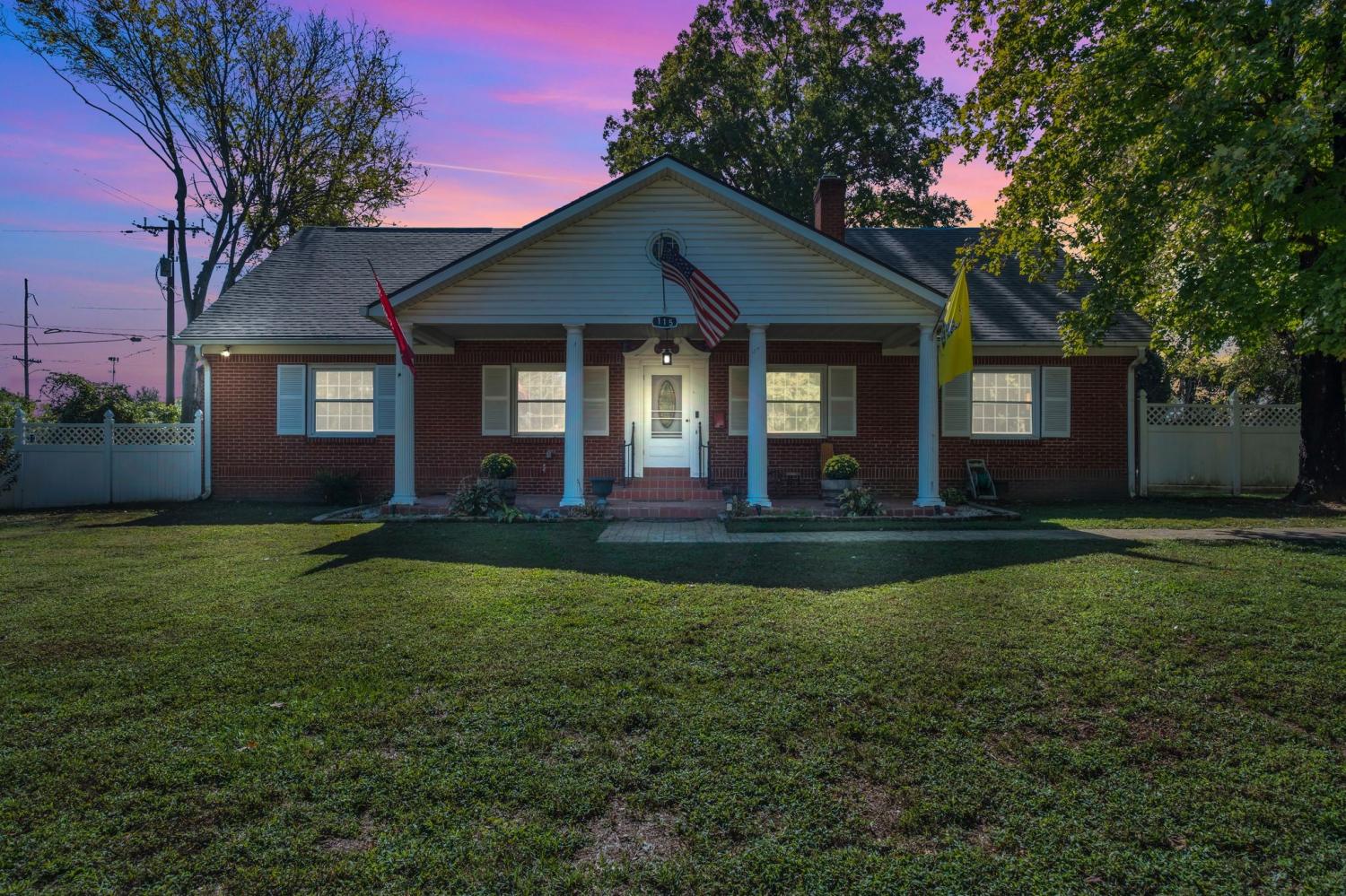 115-Hollywood-St For Sale