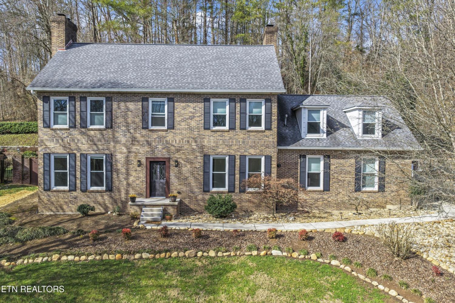 103-Amanda-Place For Sale