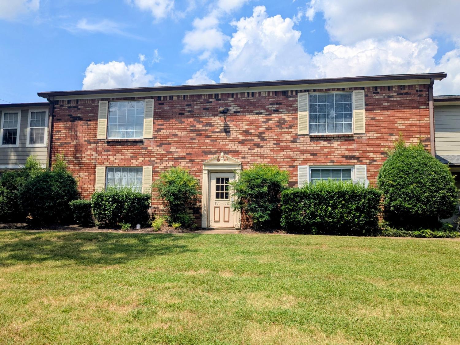 918-Coarsey-Dr For Sale